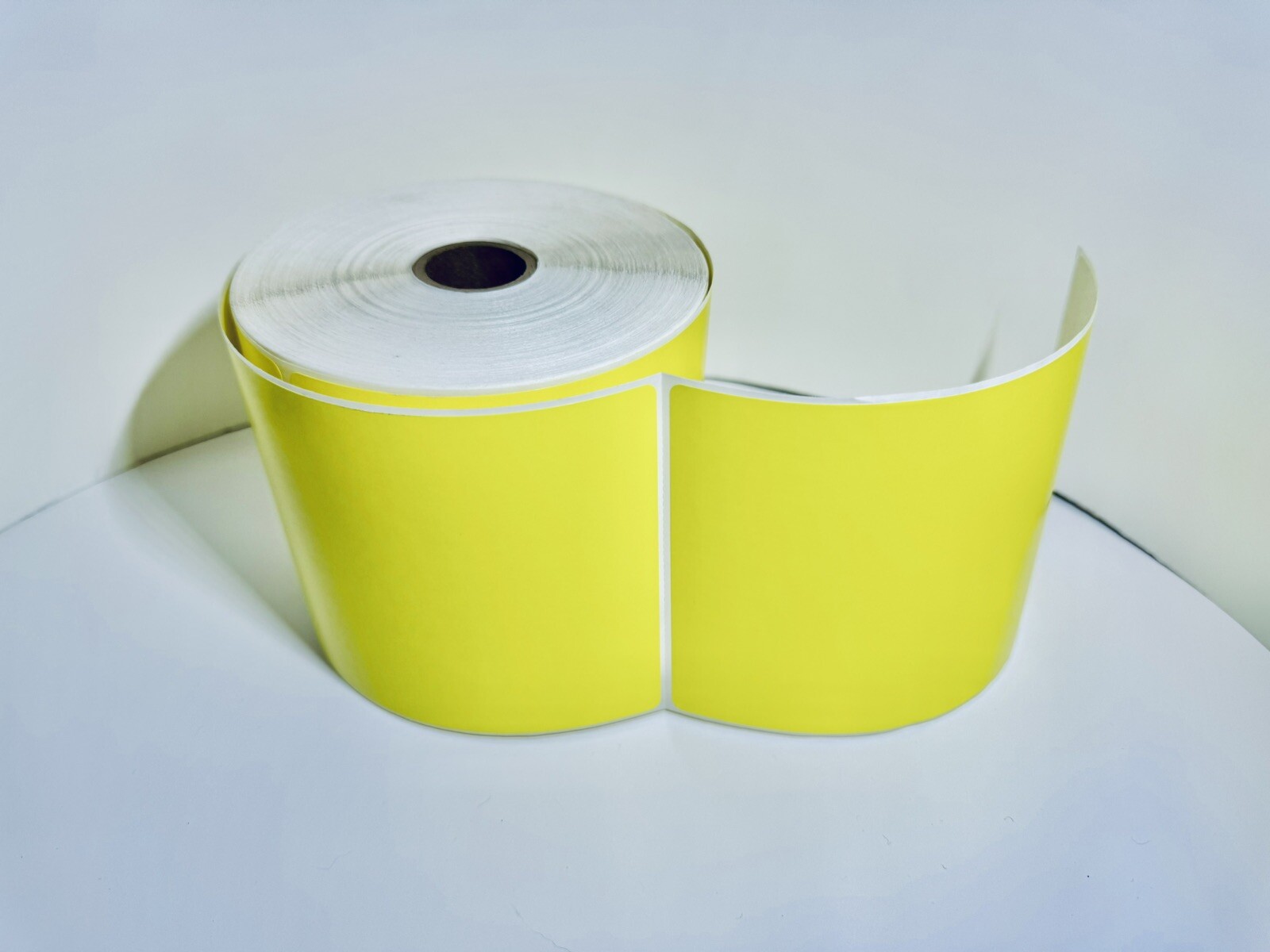 12 ZEBRA 4×6 COLOR (4″ x 6″) YELLOW Direct Thermal Labels 1″ Core (12) Rolls 450