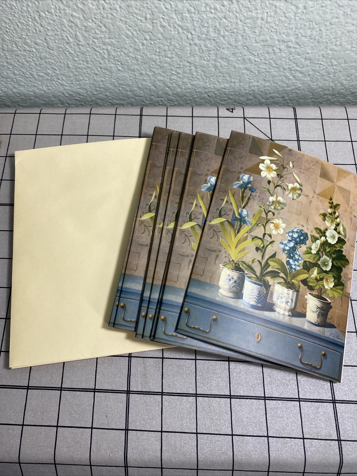 Vintage Stationary Greeting Card Gift Box Set By Tri-Coastal Designs Country
