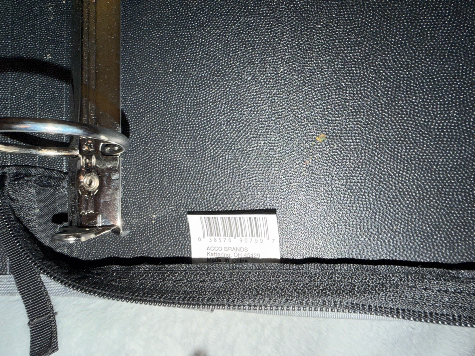 Five Star 3 Ring Binder 2in with Zipper Closure Black with Grey Stripes Used