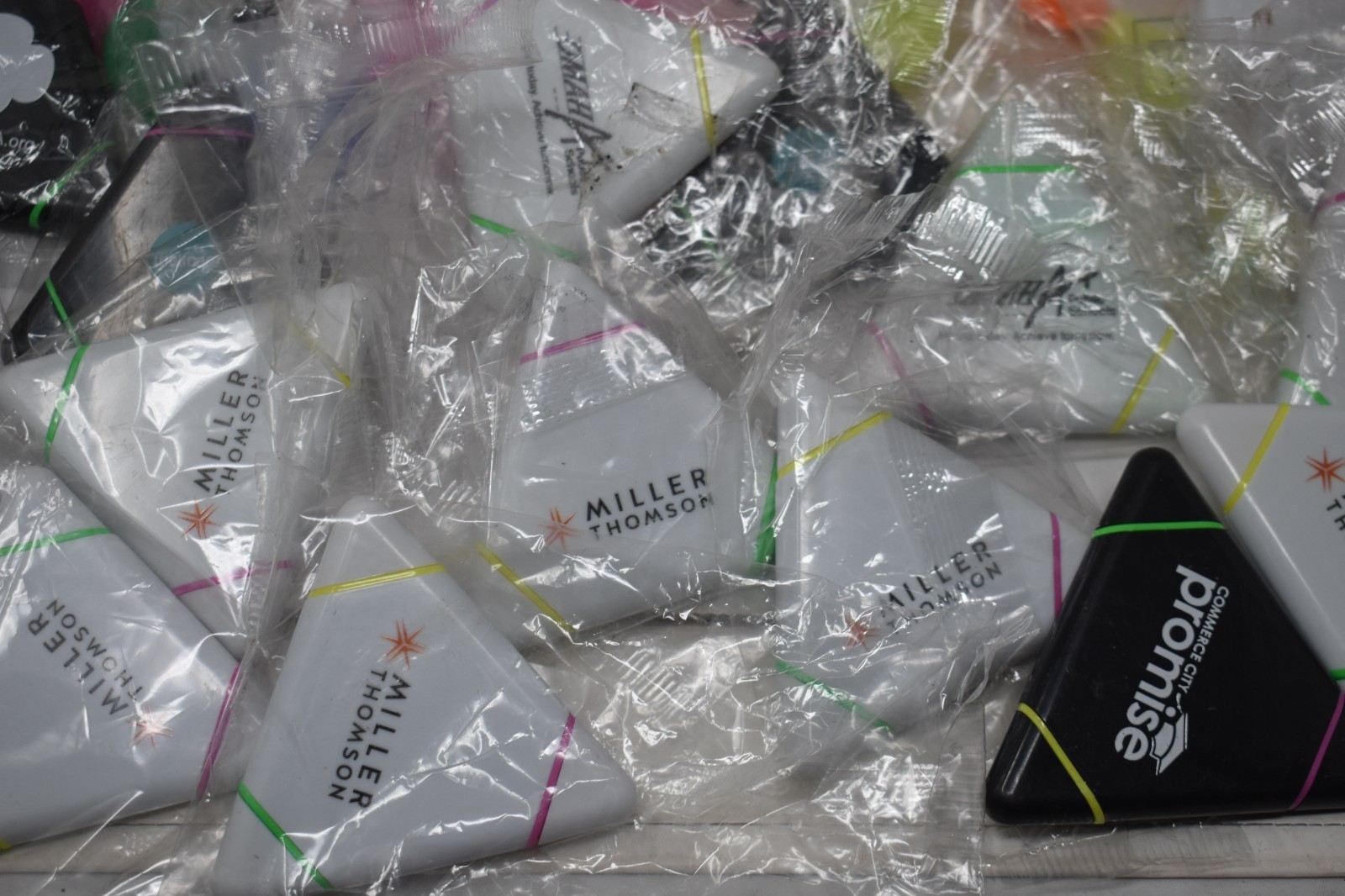 Lot of 60 Various Branded Multi Color Multi Tip Highlighters Flowers Triangles