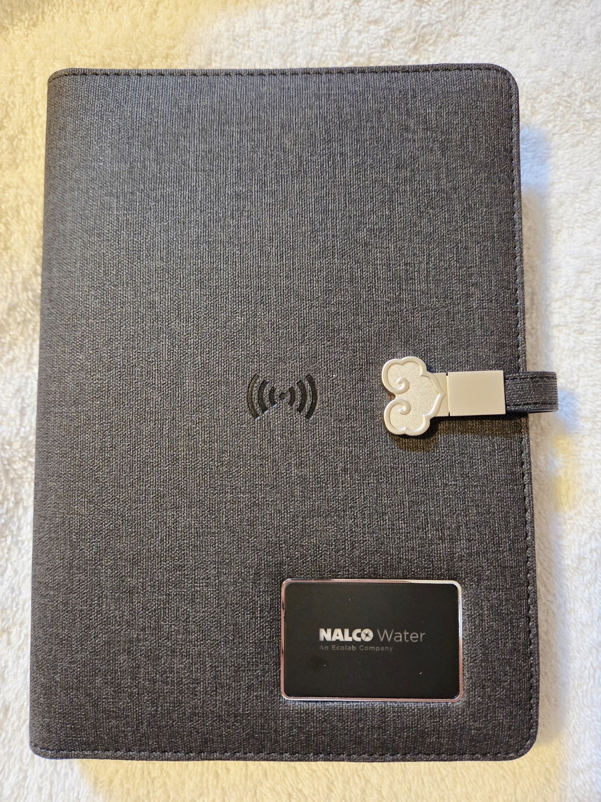 Organizer Notebook with Wireless Charging/USB Lightning/ Micro USB/Apple Charger