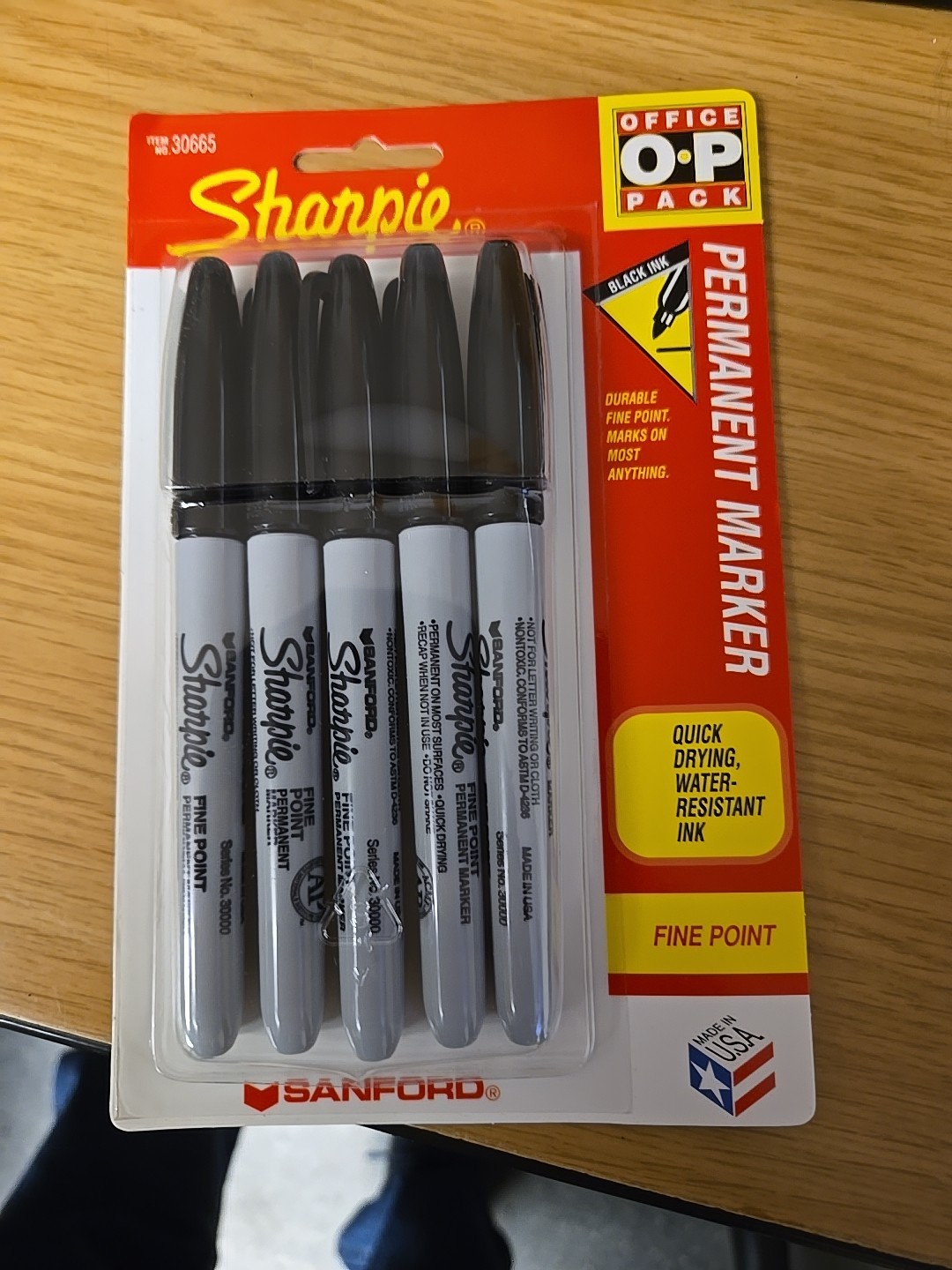 Sharpie Permanent Markers, Fine Tip, Black, 5 PACK 30665 NEW!!!