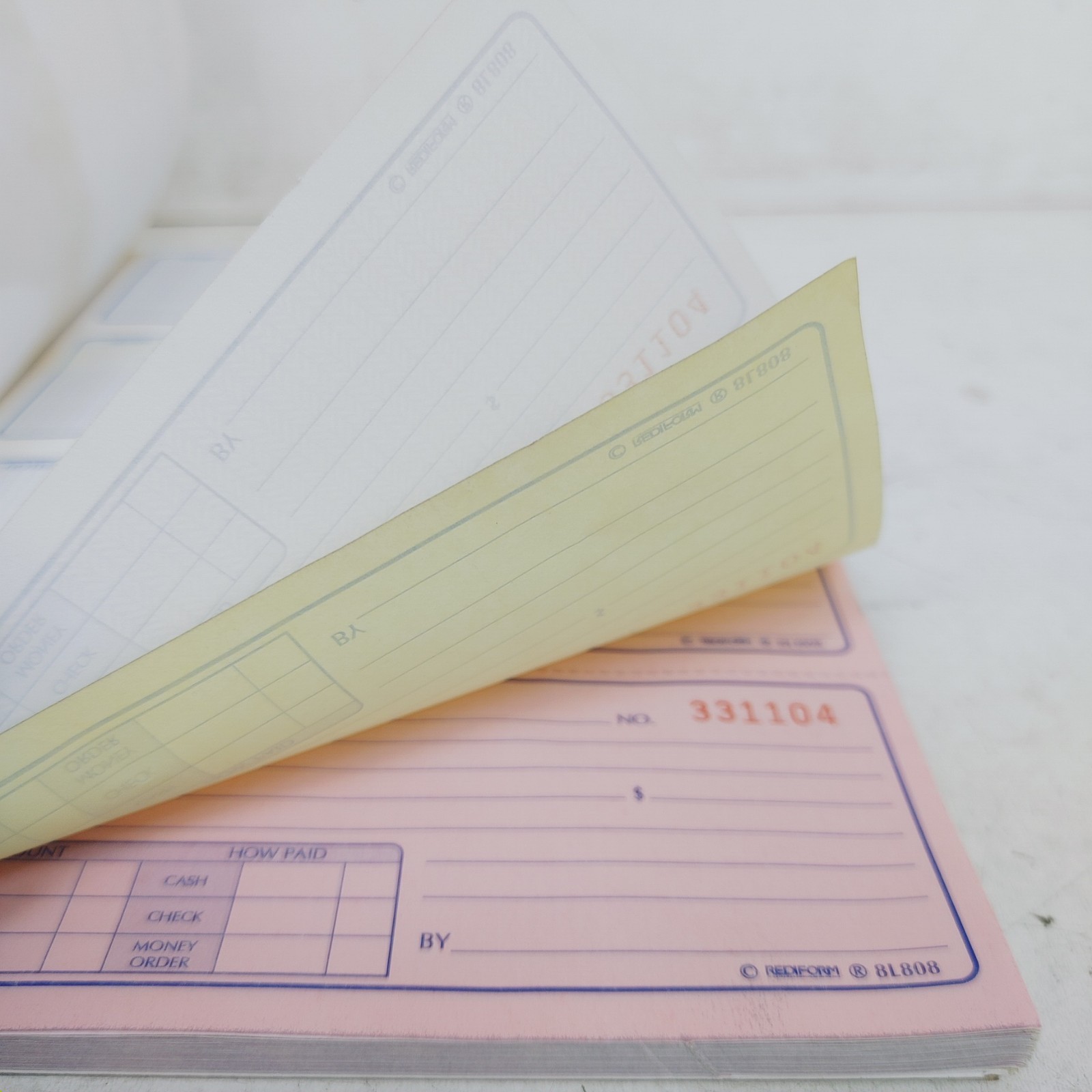 Stained-Rediform Money Receipt Book Carbonless Triplicate 100 Sets/Book 8L808