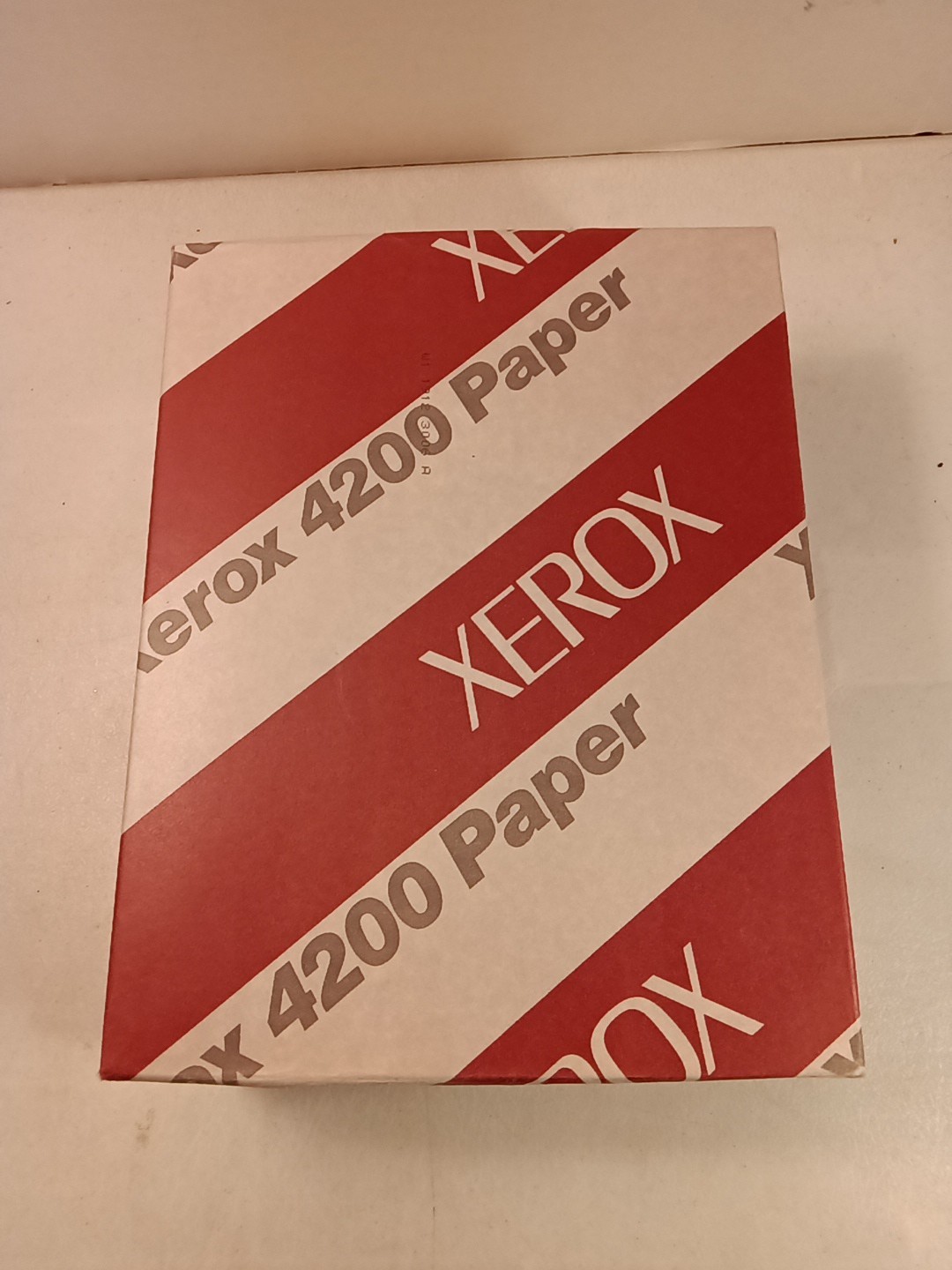 2 Reams Xerox 4200 20 Lb. White Paper 8.5 X 11 3 Hole Punch Multi Purpose 3R2641