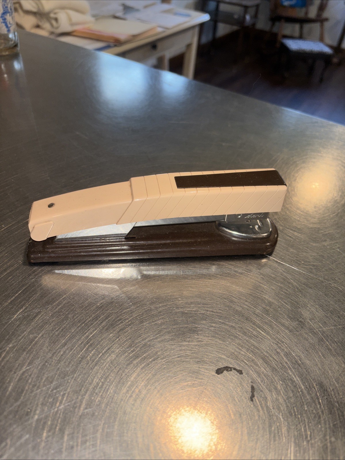 Vintage Ace Fastener – Dart Model 450 Standard Stapler, Brown- WORKS a1