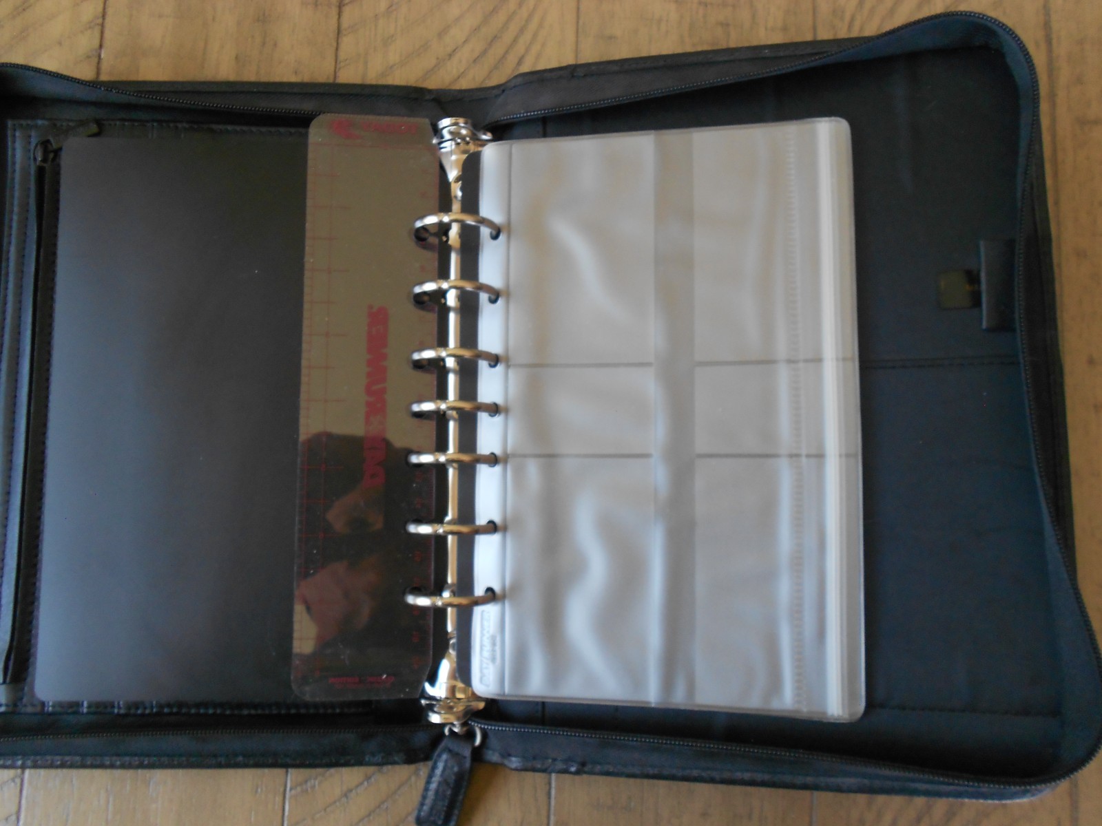 Day-Runner Genuine Black Leather 7-Ring Planner Binder “Classic” #191-93 inserts