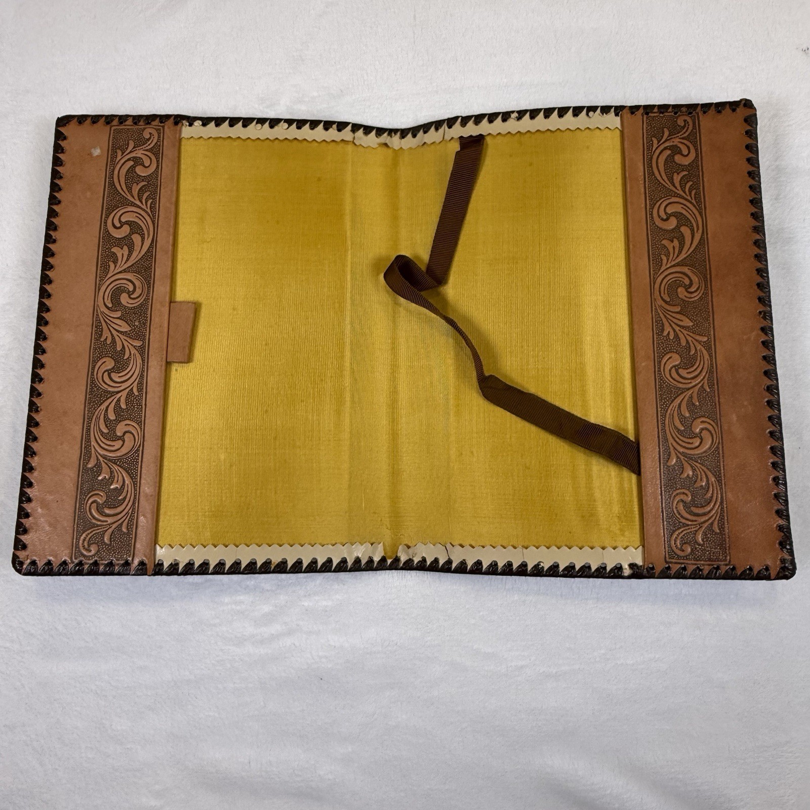Vintage AMBAR Portugal Tooled Leather Portfolio Lisbon Monument Cover Folder