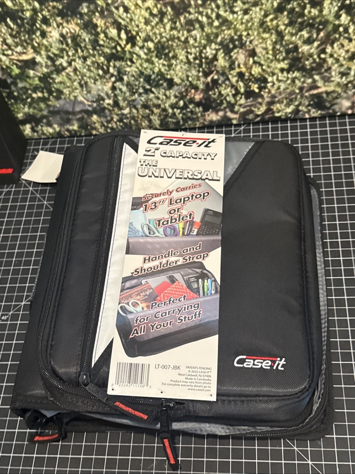 Case It The Universal Laptop Zipper Binder 2” Capacity Handles & Shoulder Straps