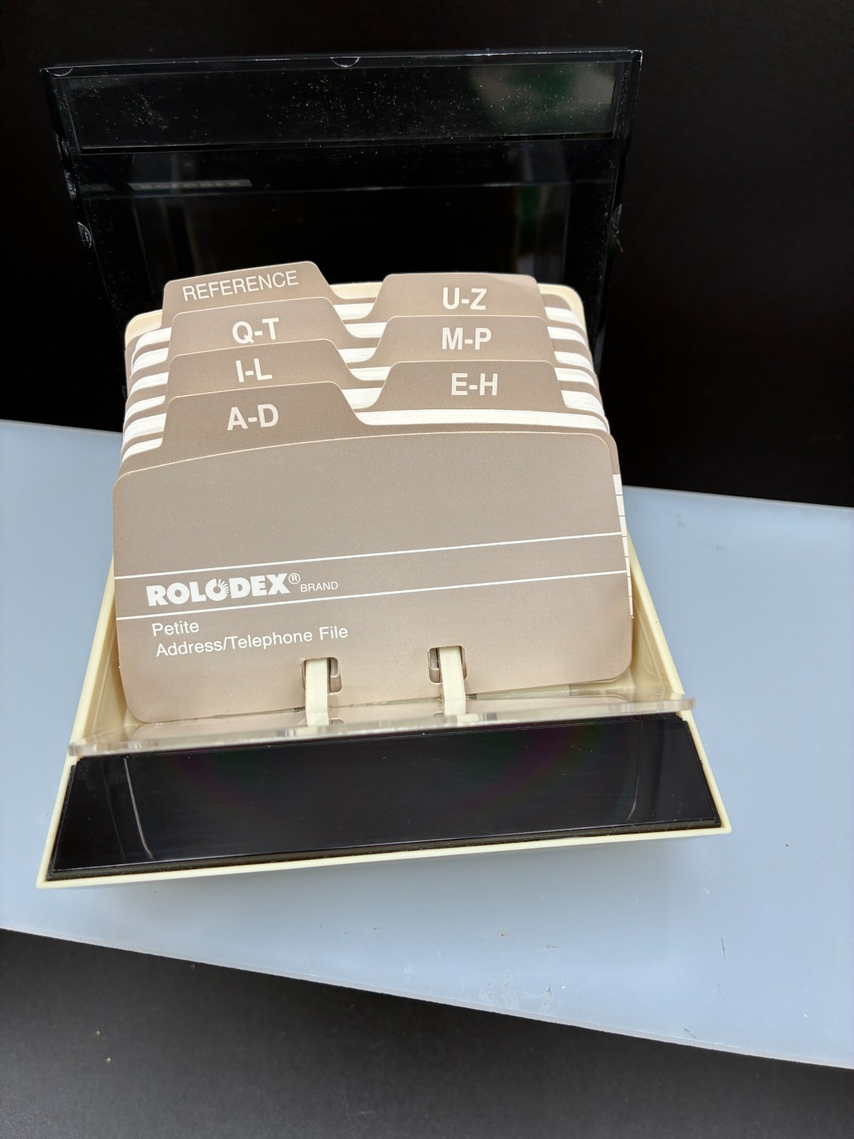 Vintage Rolodex S-300 C Petite Address Card File Smoke Lid w/A-Z Dividers 2 Tone
