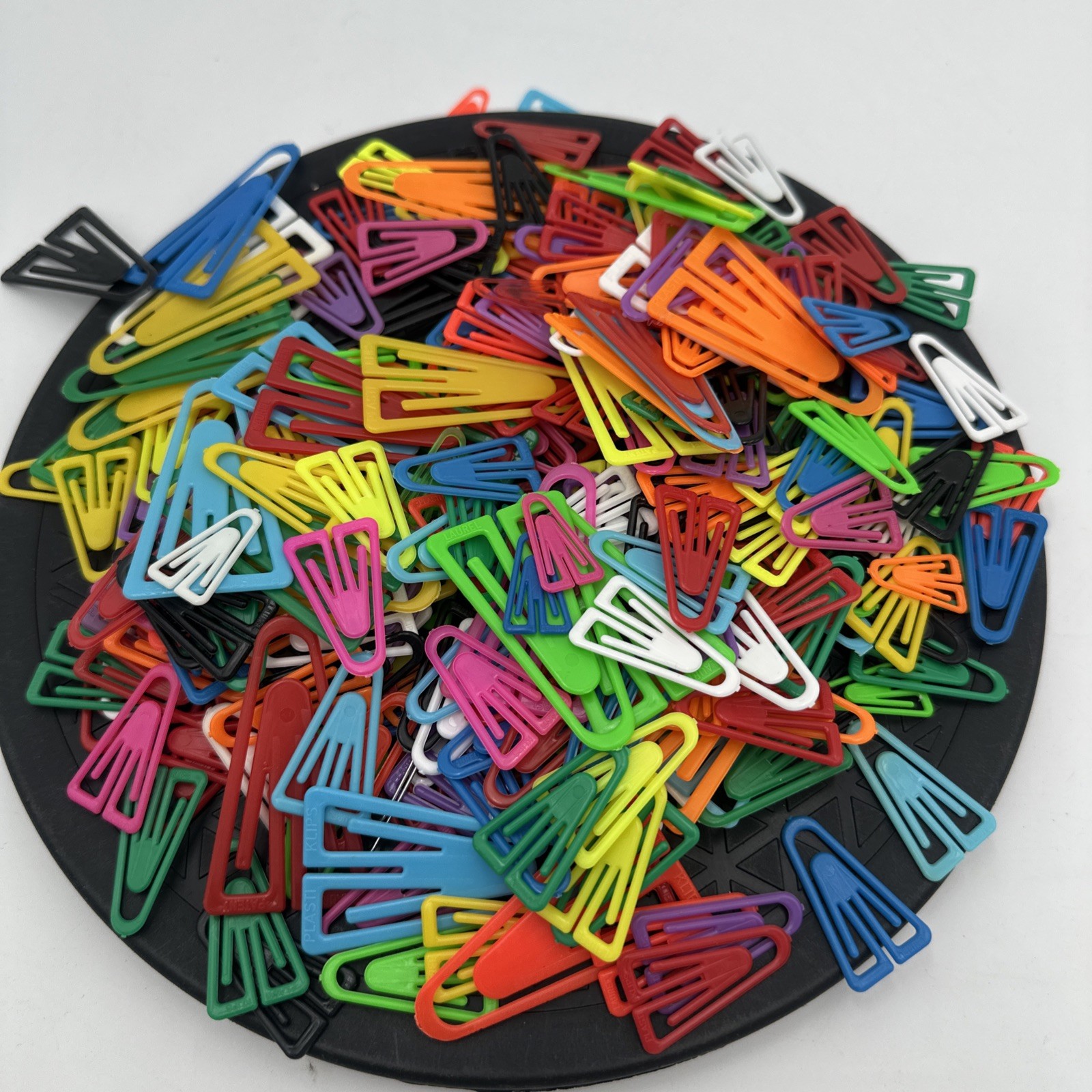 Mixed Lot Of Vintage Plastic Colorful Paper Clips