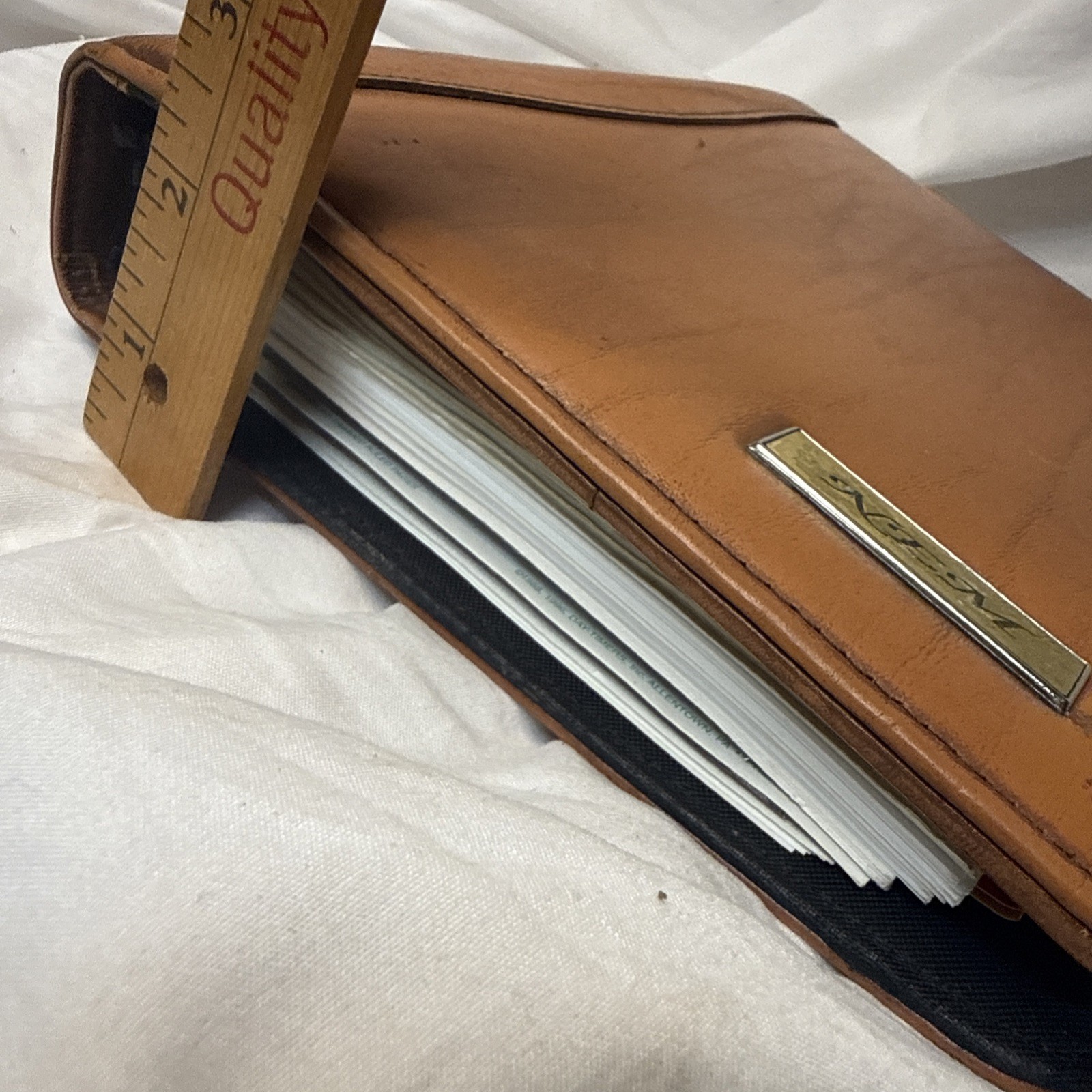 VTG 90’s Day-Timer Camel Tan Leather Binder Planner Inserts Stickers Labels 9.5”