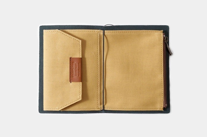 TRAVELER’S notebook Cotton Zipper Case beige Passport size F/S July 2024
