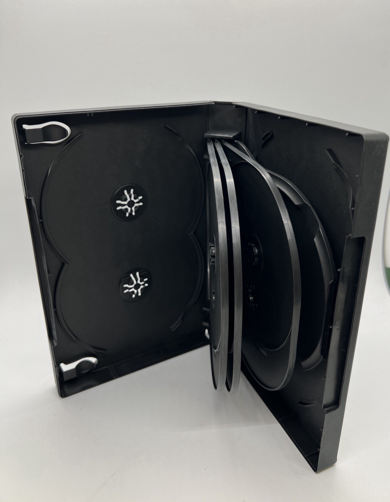 ONE NEW TOP QUALITY 1.25″ MULTI-11 DISC DVD CASE, BLACK, 8” EXTRA LONG, DH11-L