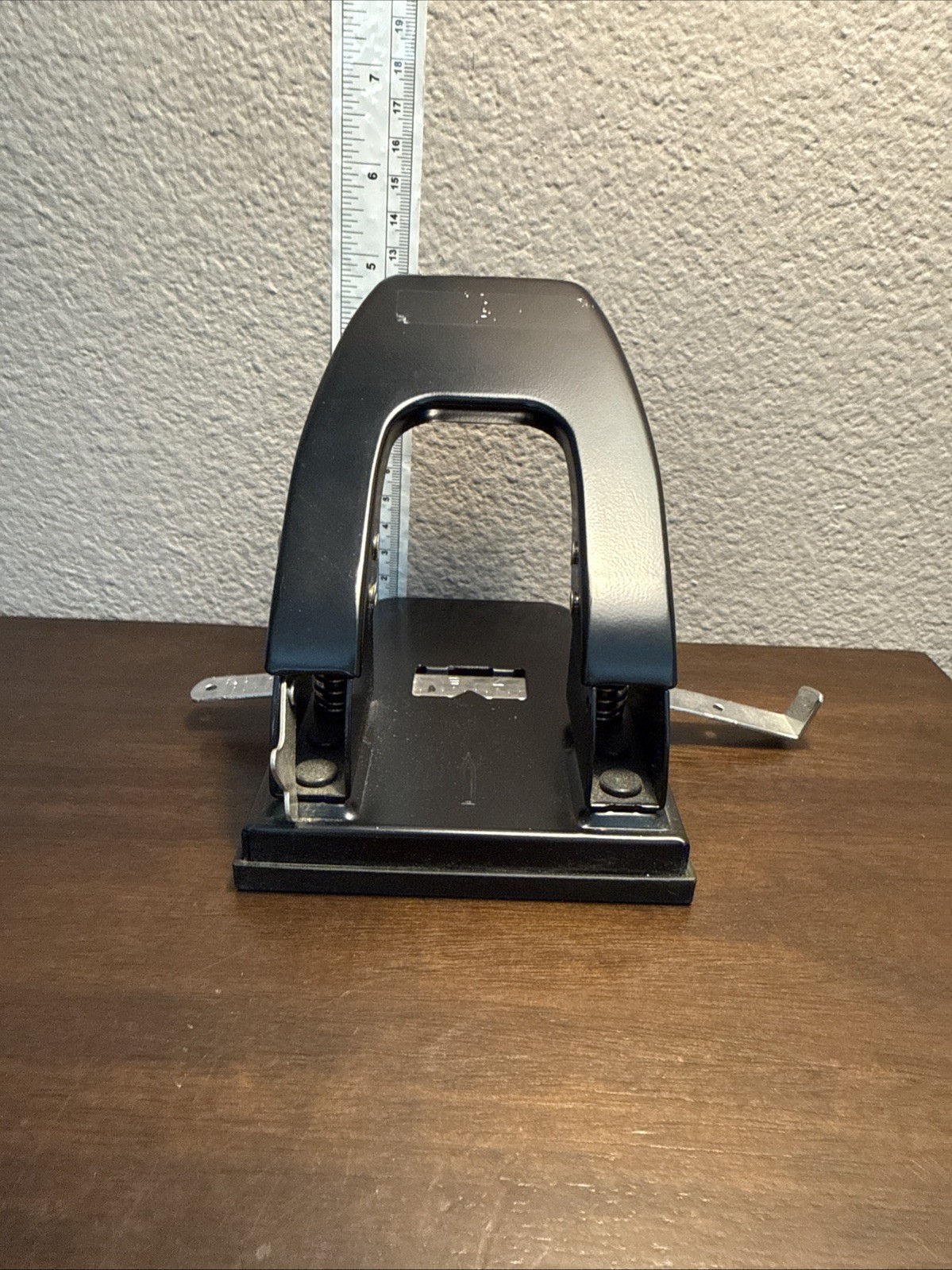 Sparco Black 2 hole punch