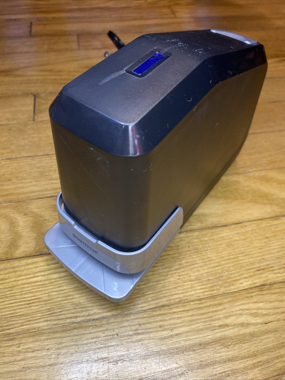 Bostitch B8E-VALUE B8 Impulse 45 Sheet Electric Stapler and Staples Black Tested