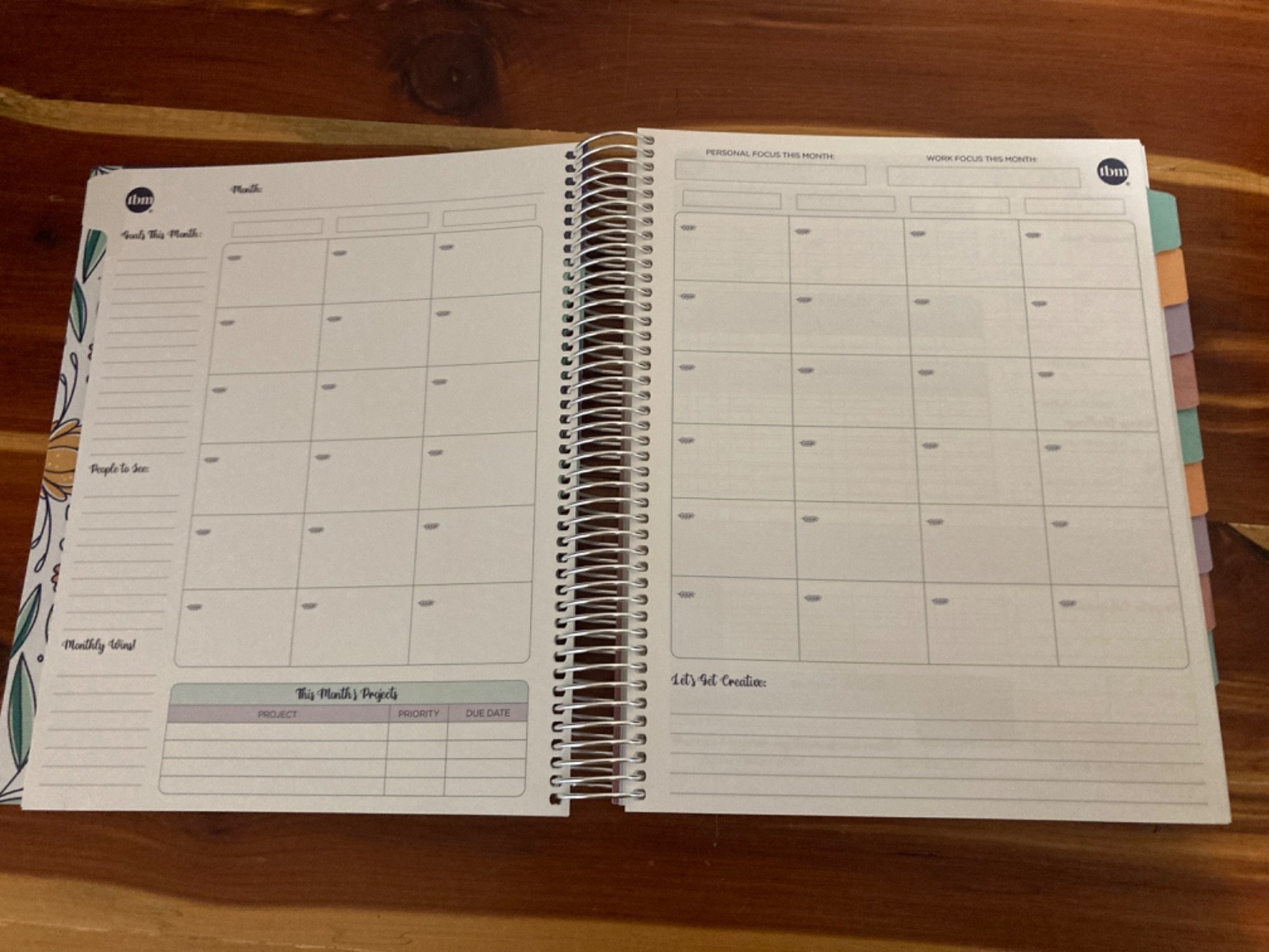 NEW The Budget Mom Live Rich Planner (Full Size) and White Folio