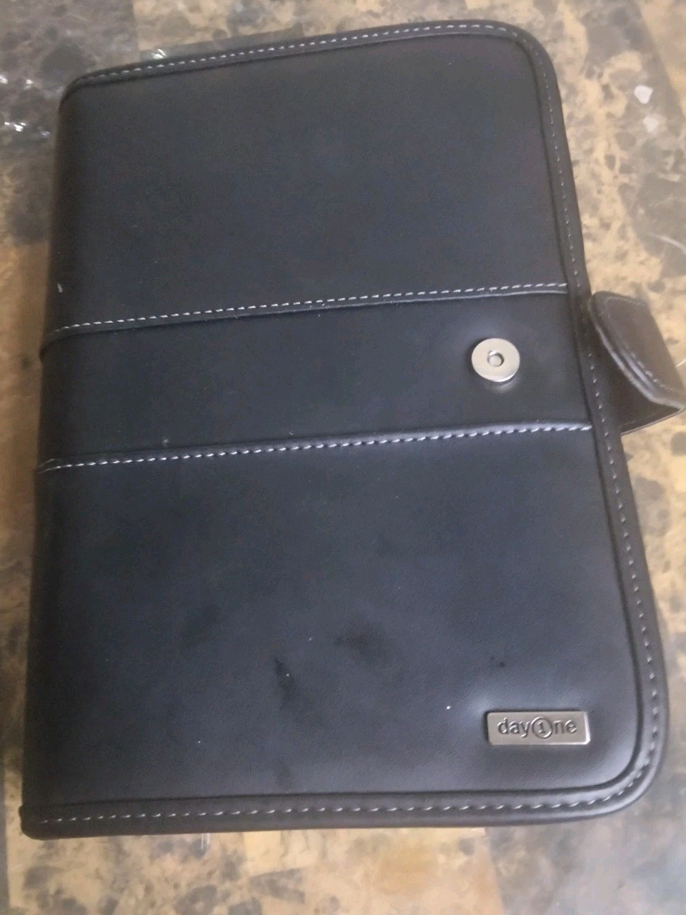 Day One By Franklin Covey Planner Black Faux Leather 5½” x 8½” – 2004