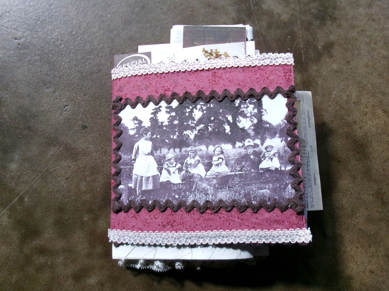 LOT OF 2 JUNK JOURNALS VINTAGE CHILDREN TAGS TUCKS BOOK PAGES COFFE STAIN PAGES