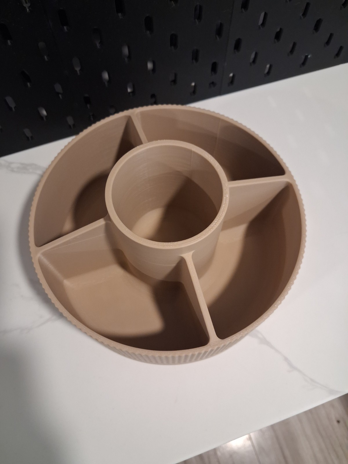 360° Spinning Desk Organizer – Heavy Duty Rotating Storage Caddy (Tan)