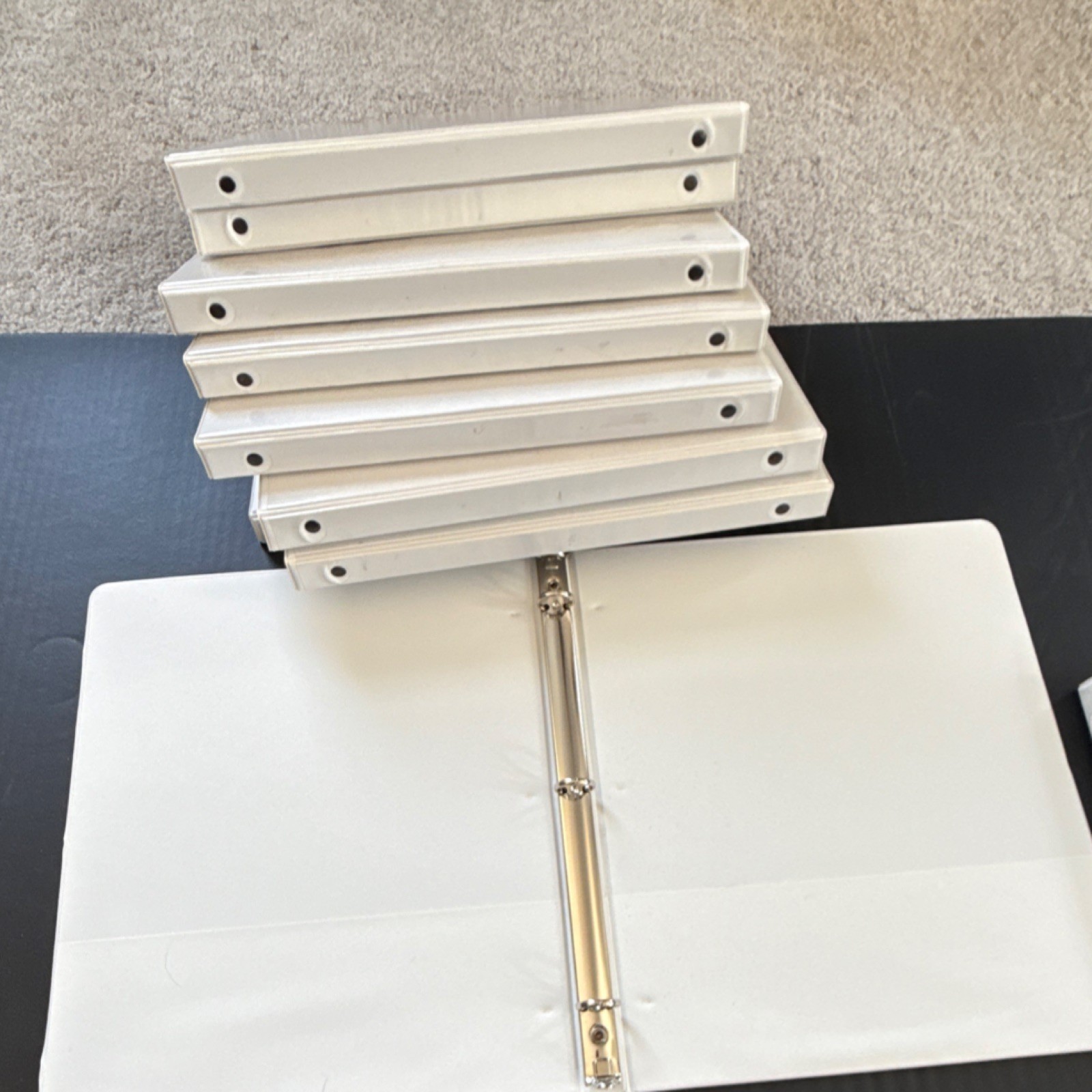 White Vinyl 1/2 inch Use 3-Ring Binders Lot with Back Mount Rings