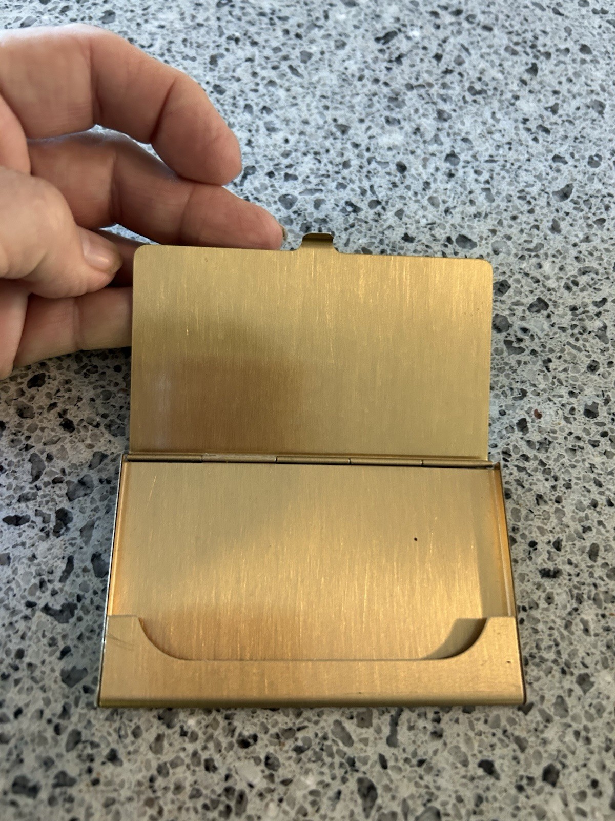 VTG Gold tone Business Card Case/Holder 3 5/8″ Nice condition!