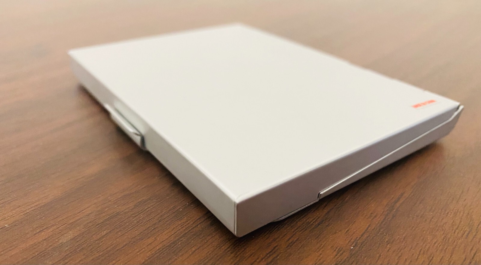 Flip Top Business Card Holder LightWeight Anodized Aluminum Vintage Lucky Strike