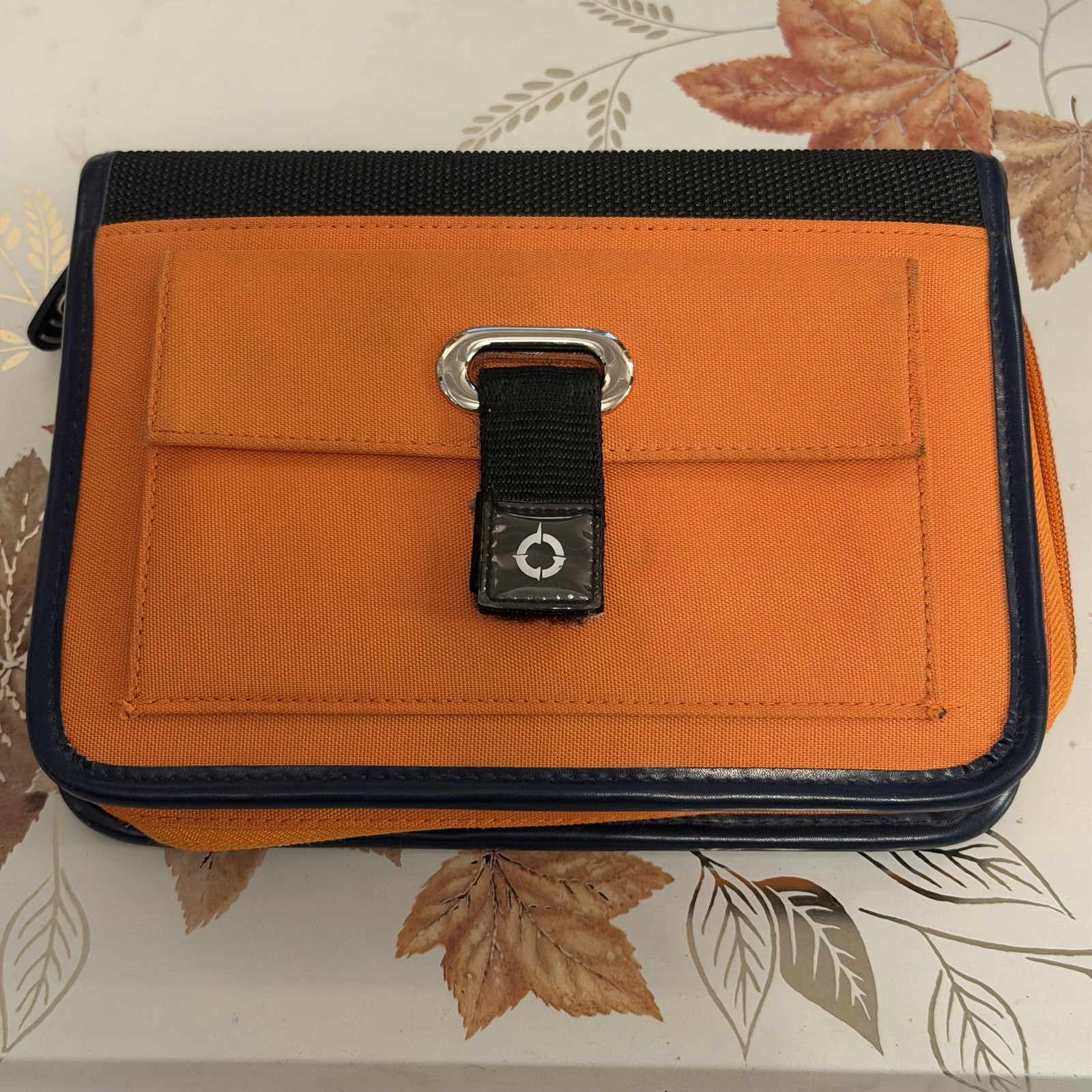 Franklin Covey Orange Sport Nylon Binder Compact 6-Ring Holds Pages 8.5” x 6.5”