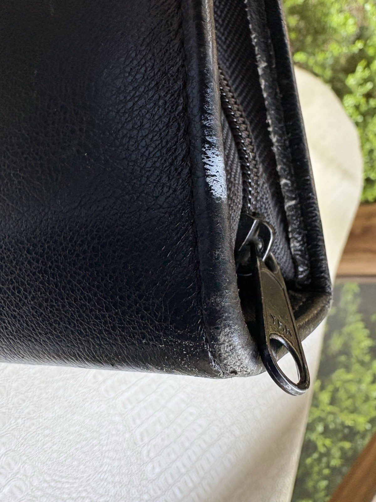 VTG Day Runner Planner Black Faux Leather Zip 3-Ring Entrepreneur Hidden Handles