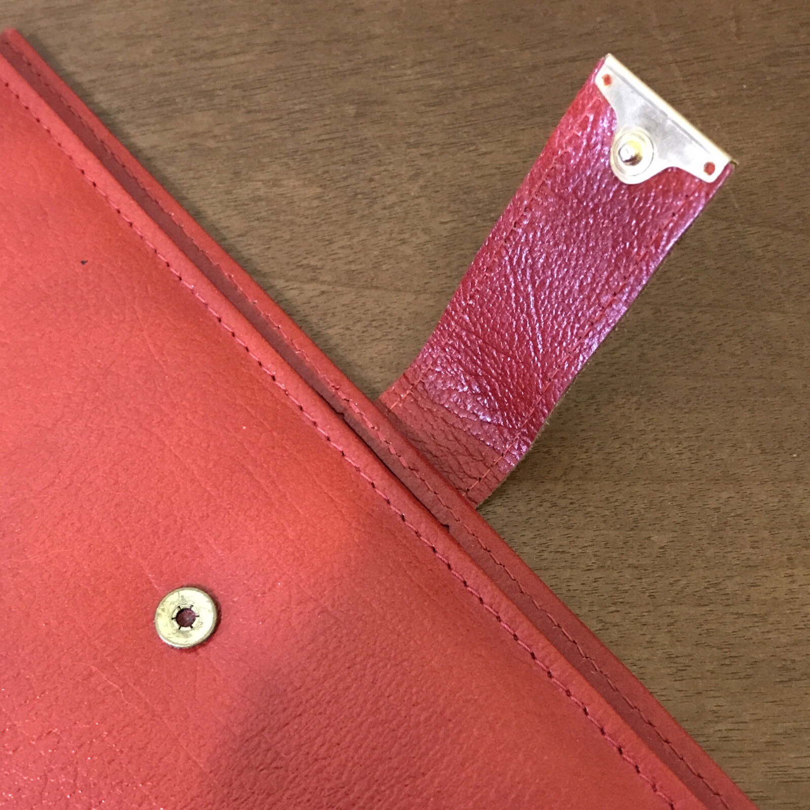 Buxton Oasis Genuine Red Leather Business Desktop Organizer Folio, Canada Made