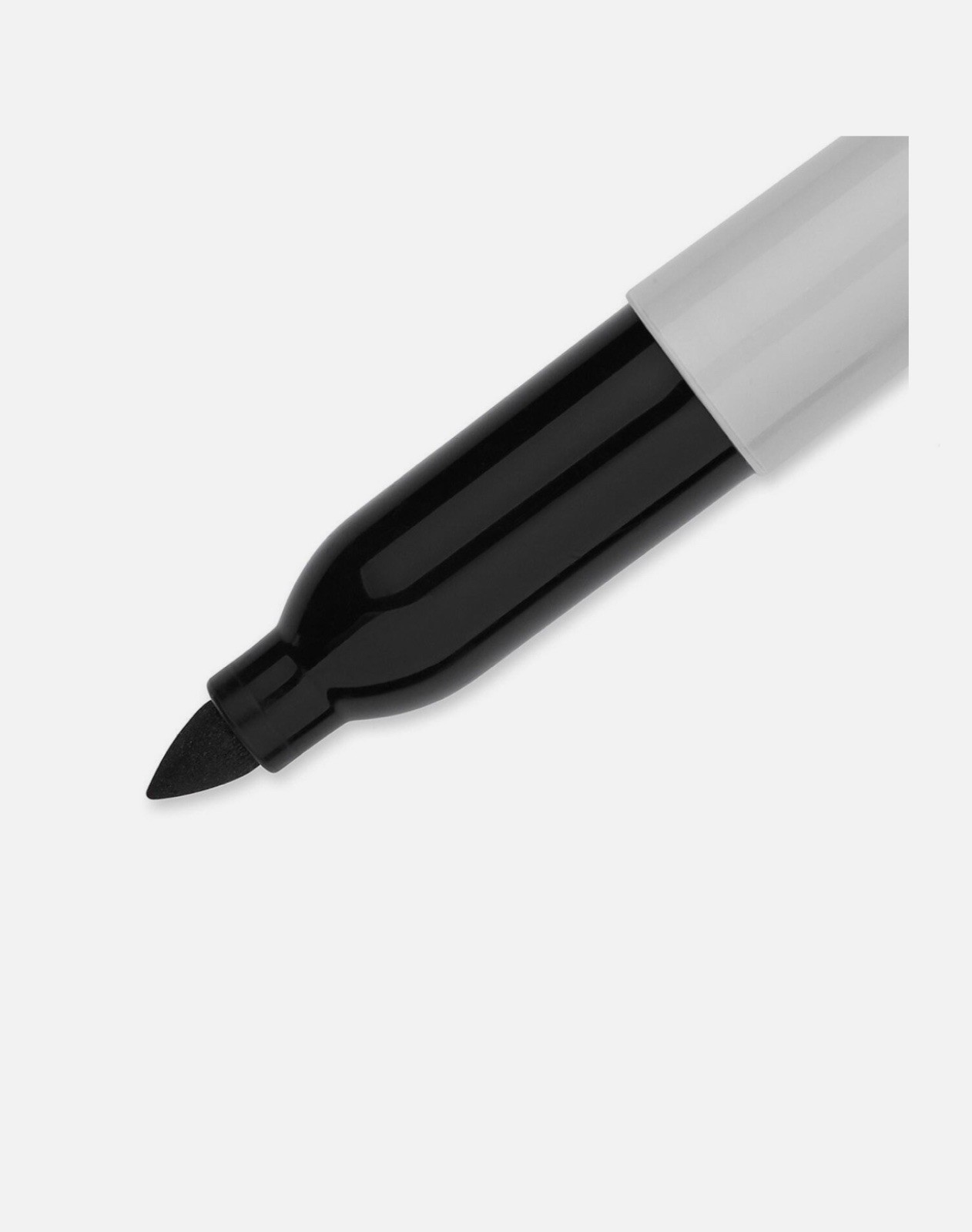 Sharpie 30001 Fine Tip Permanent Markers, Black – 12 Count