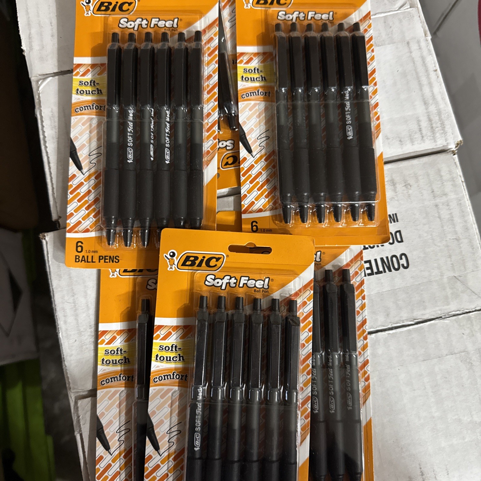 BIC Soft Feel Black Retractable Ballpoint Pens, 6 Per Pack (6 Packs)