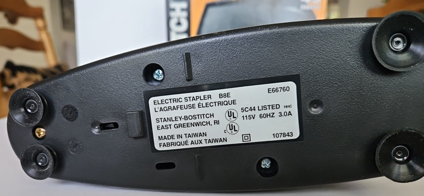 Stanley Bostitch Heavy Duty B8E Electric Stapler w5000 staples upto 45 Pages New