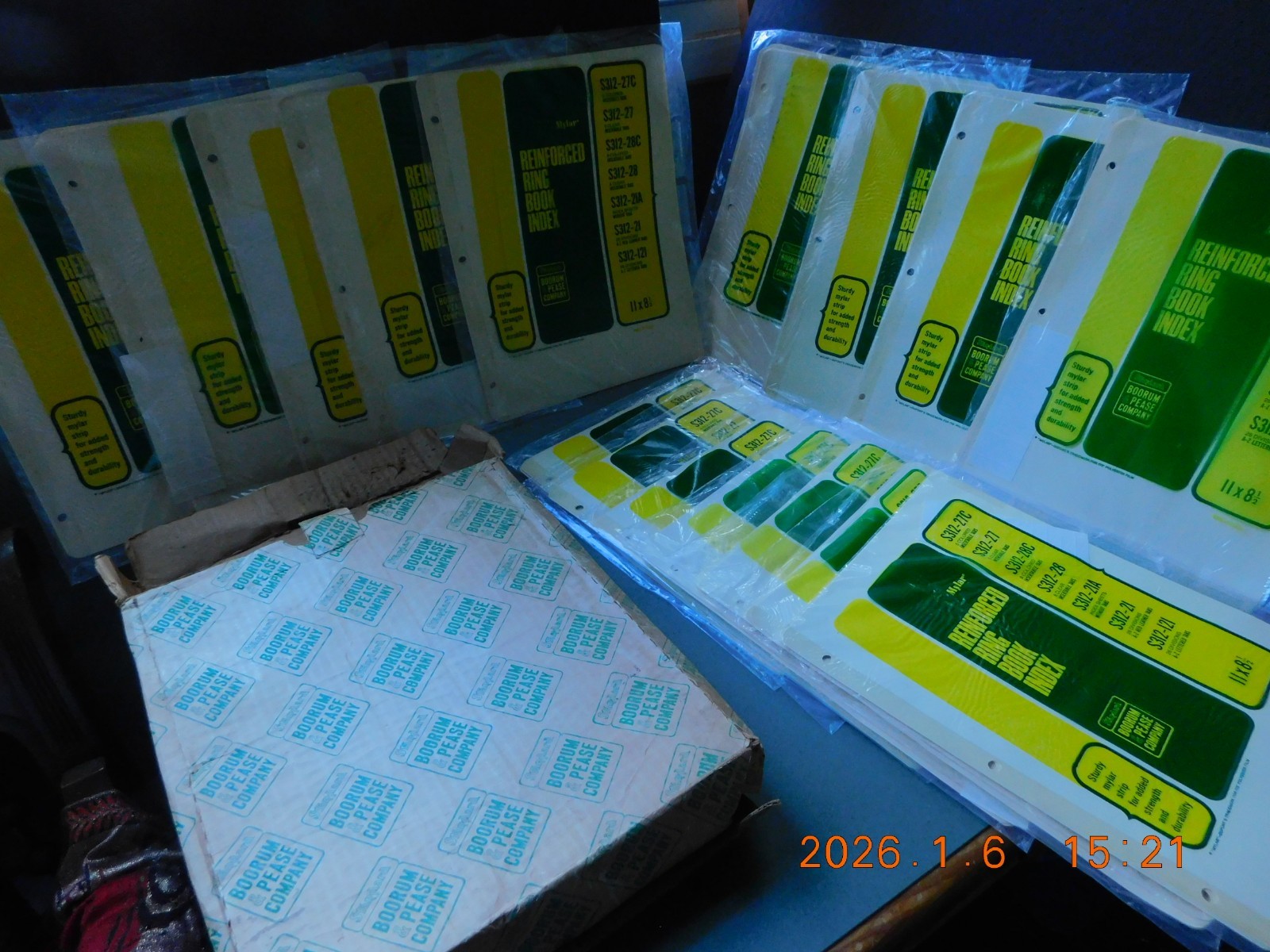 Vintage box of 16 pcks. Boorum & Pease Mylar-reinforced ring dividers with tabs