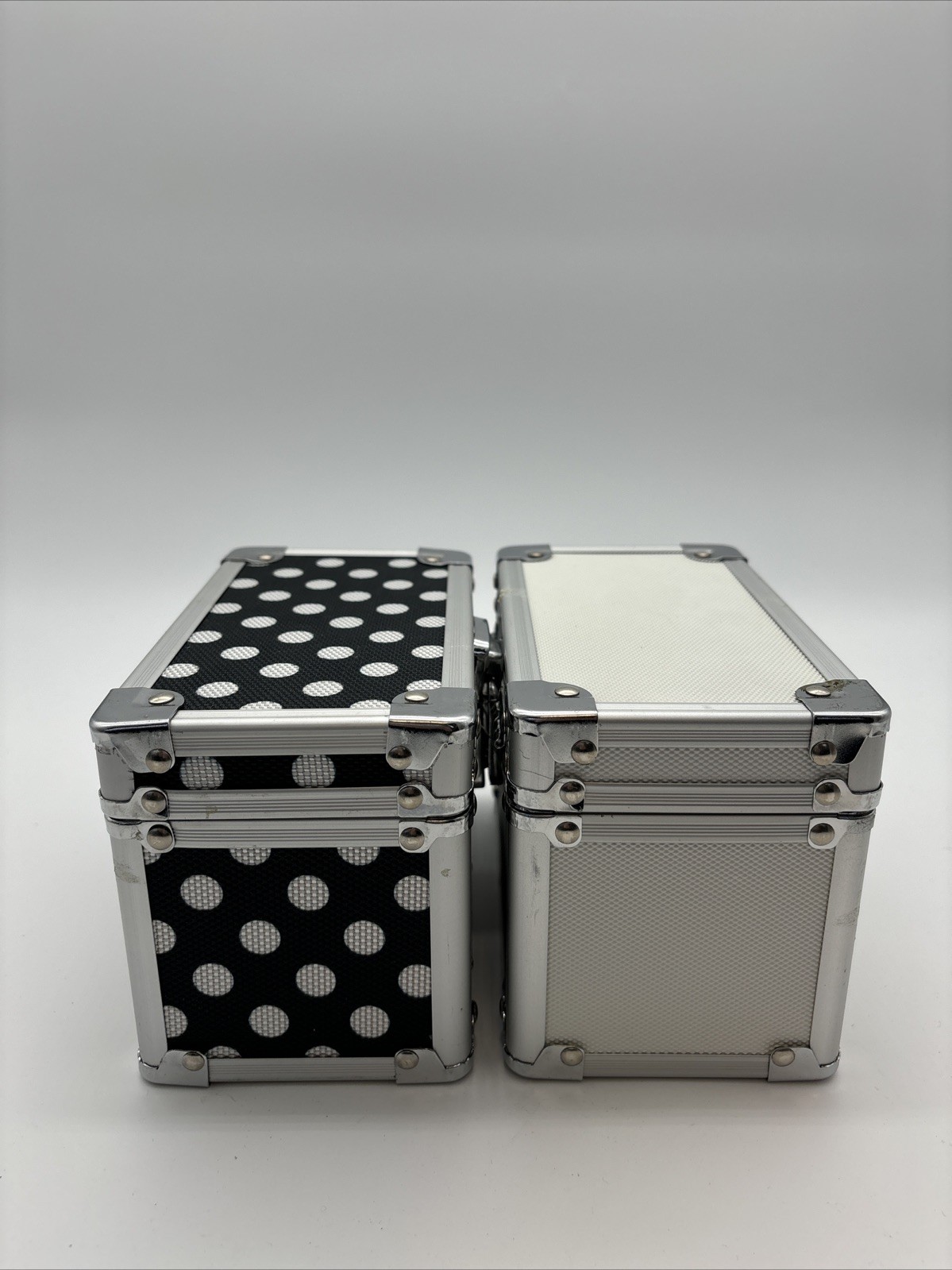 2 Vaultz Locking 3 x 5 Boxes Black w/ white Polka Dots & White with 2 Keys