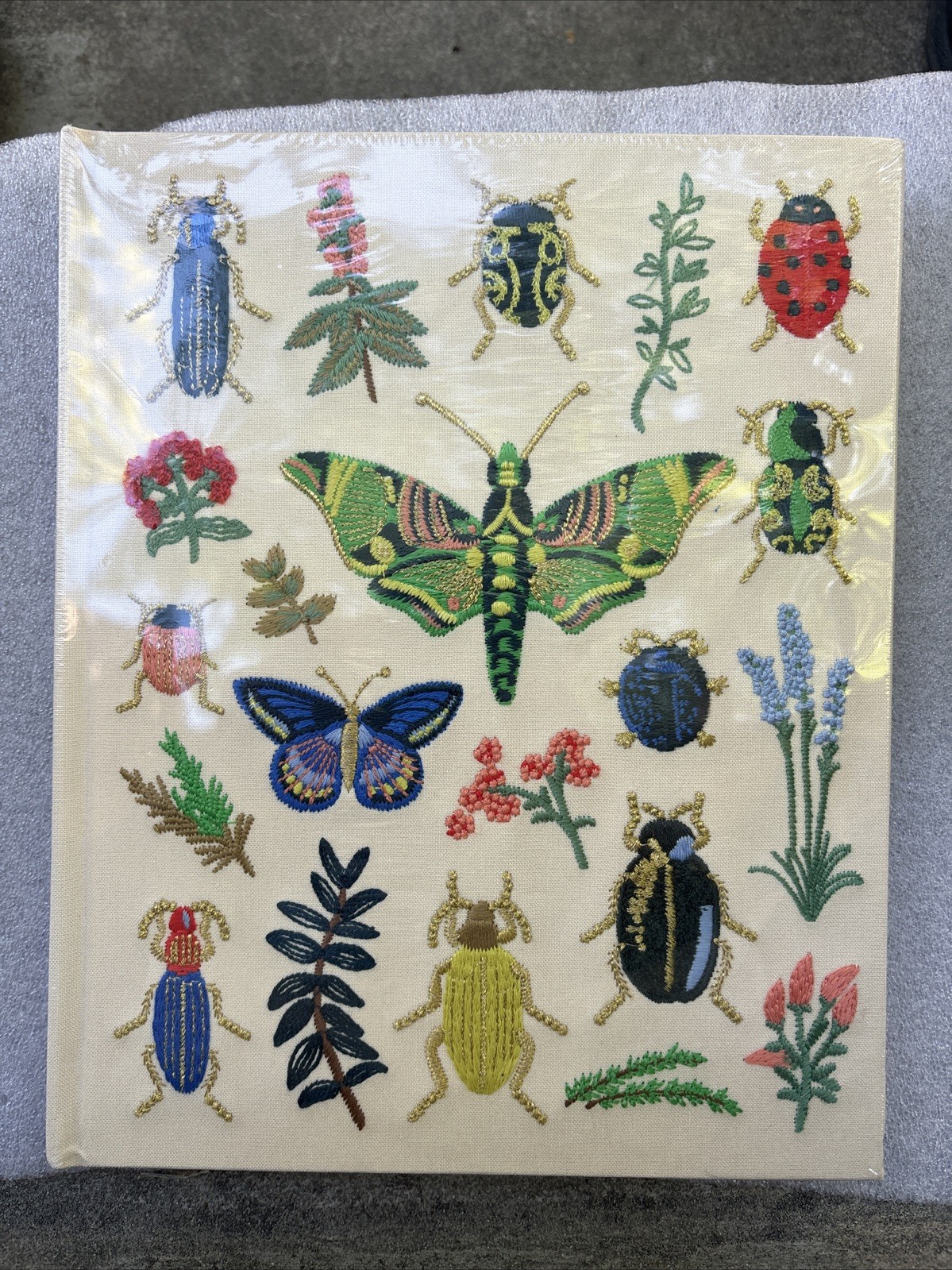 Rifle Paper Co. Curio Embroidered Fabric Sketchbook 108 Pages Ribbon (BRAND NEW)