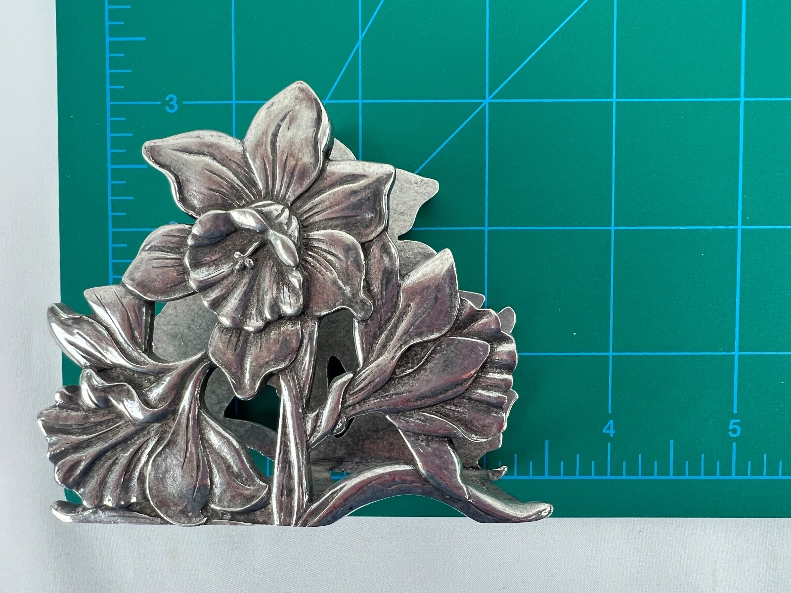 Vintage Seagull Canada 1990 Business Card Holder Flowers Floral Pewter 3×2.5″