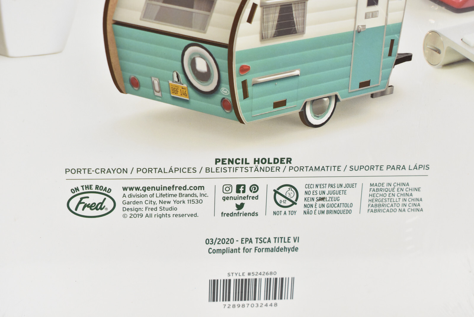 Genuine Fred Happy Camper – Vintage Camper Pencil Holder White and Blue