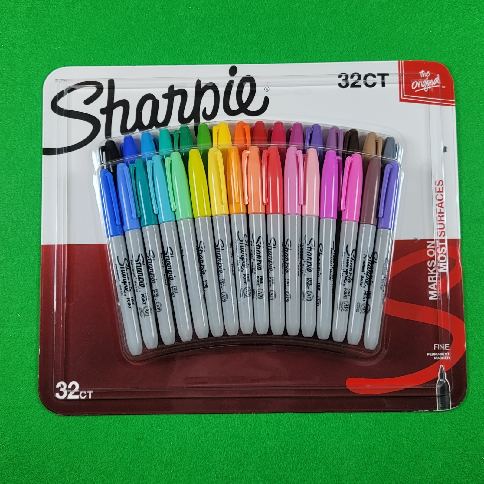 SHARPIE Permanent Markers Fine Point 32 Count (Multicolor)