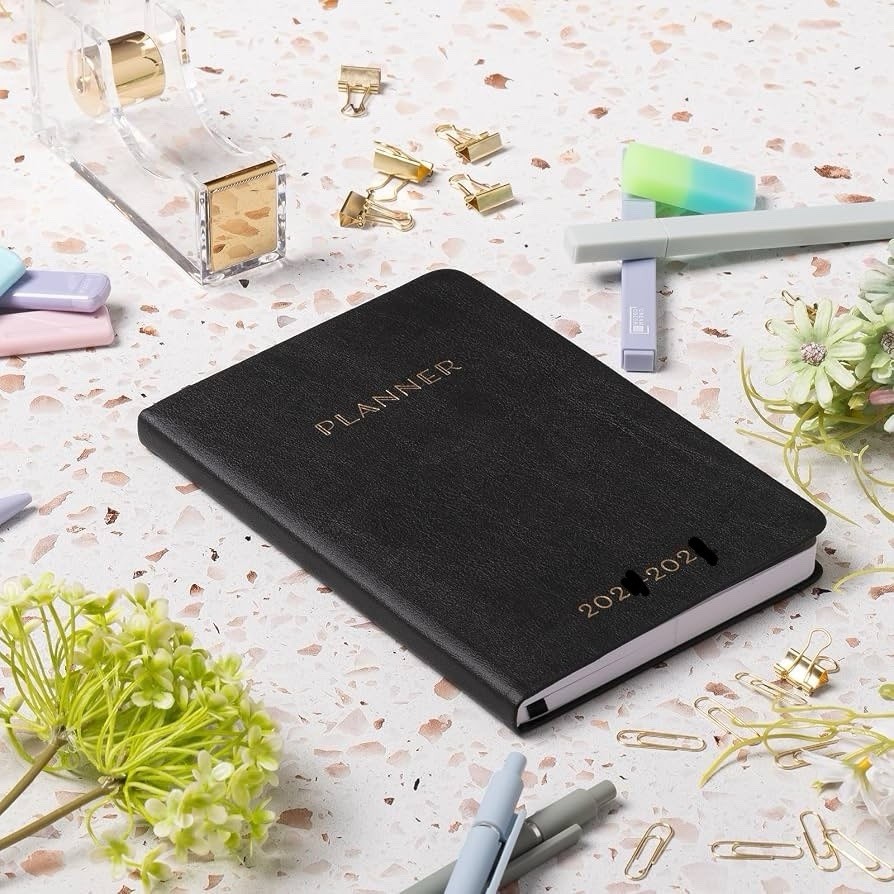 2026-2027 18-Month Calendar Planner Weekly BLACK & GOLD ECCOLO Sz 5×8”