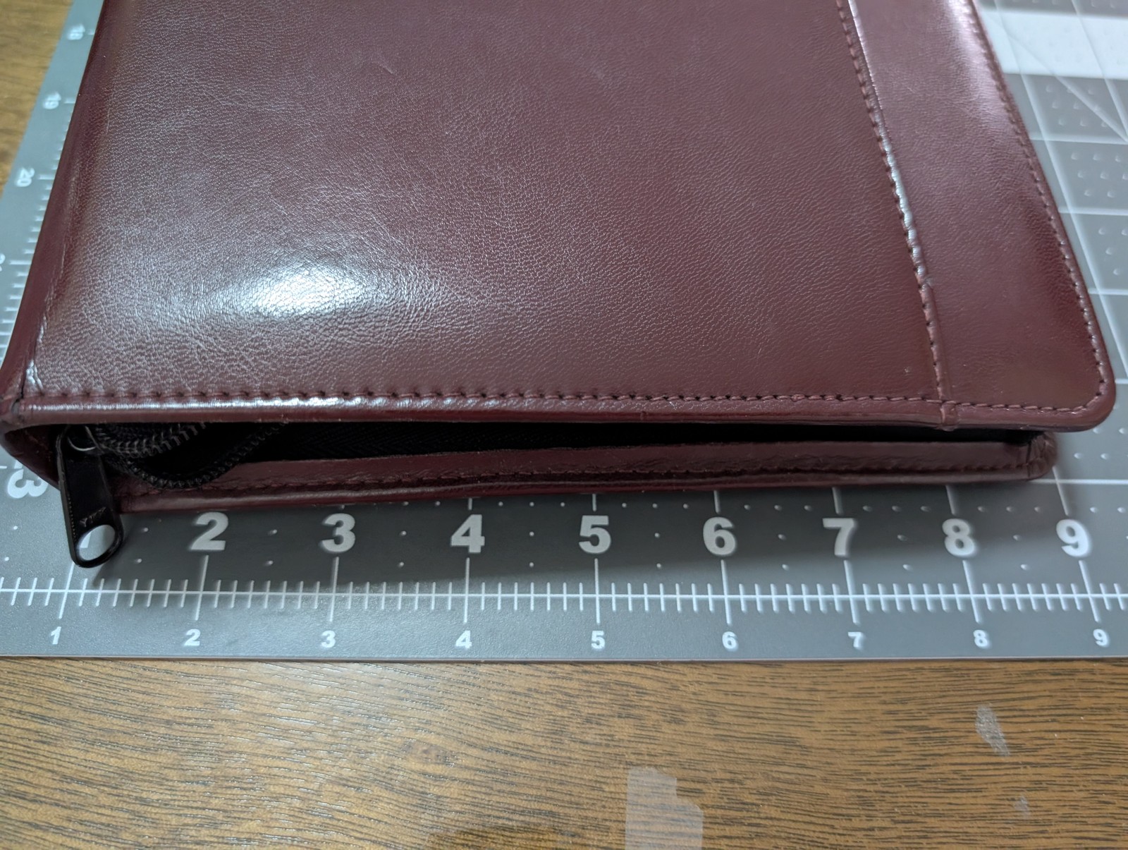 Day Planner Inc. Classic Edition Zippered Organizer Planner Burgundy VTG
