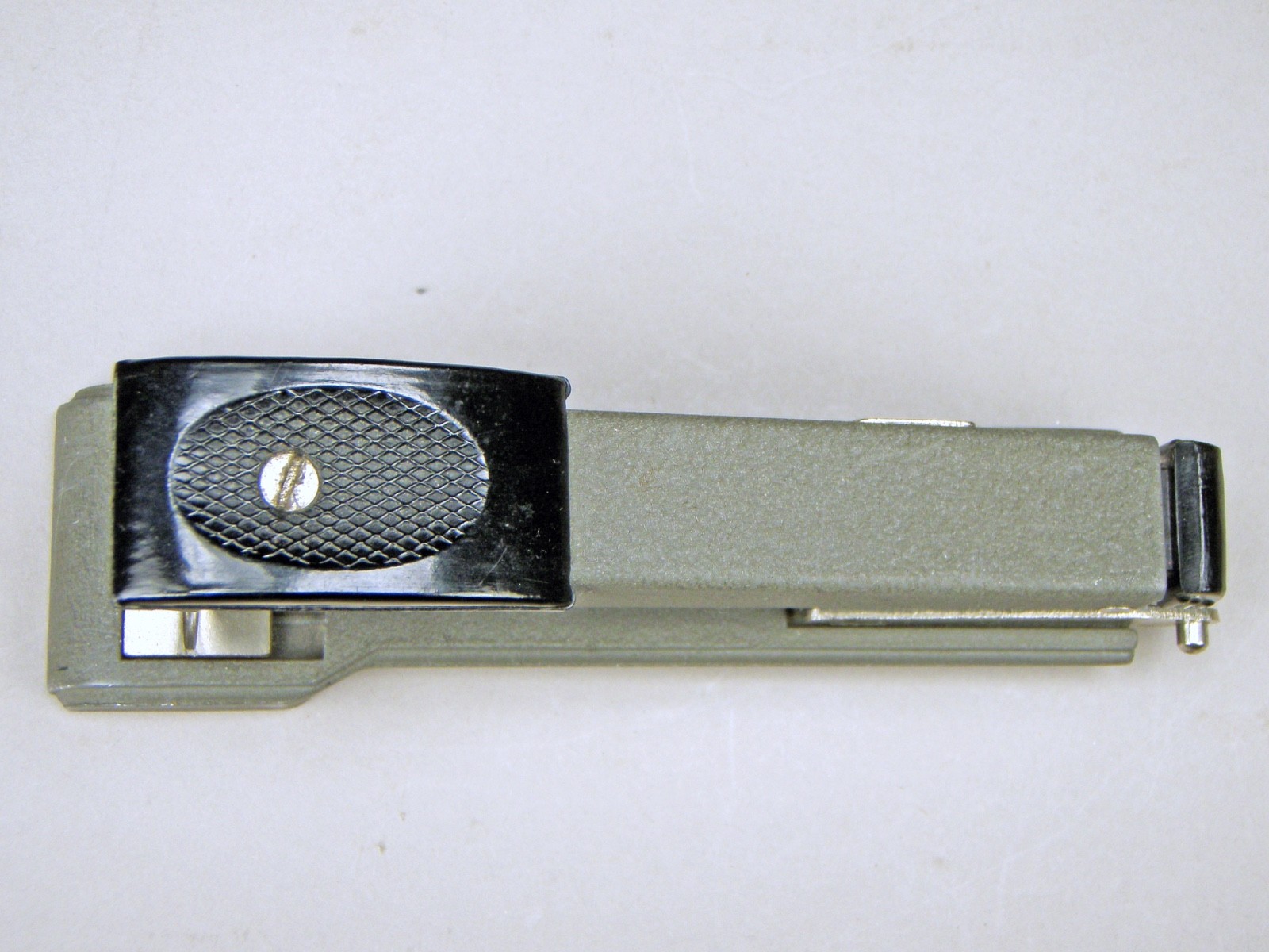 Vintage Apsco 4004 Office / Desk Stapler Small Made in Sweden 5″ Avocado
