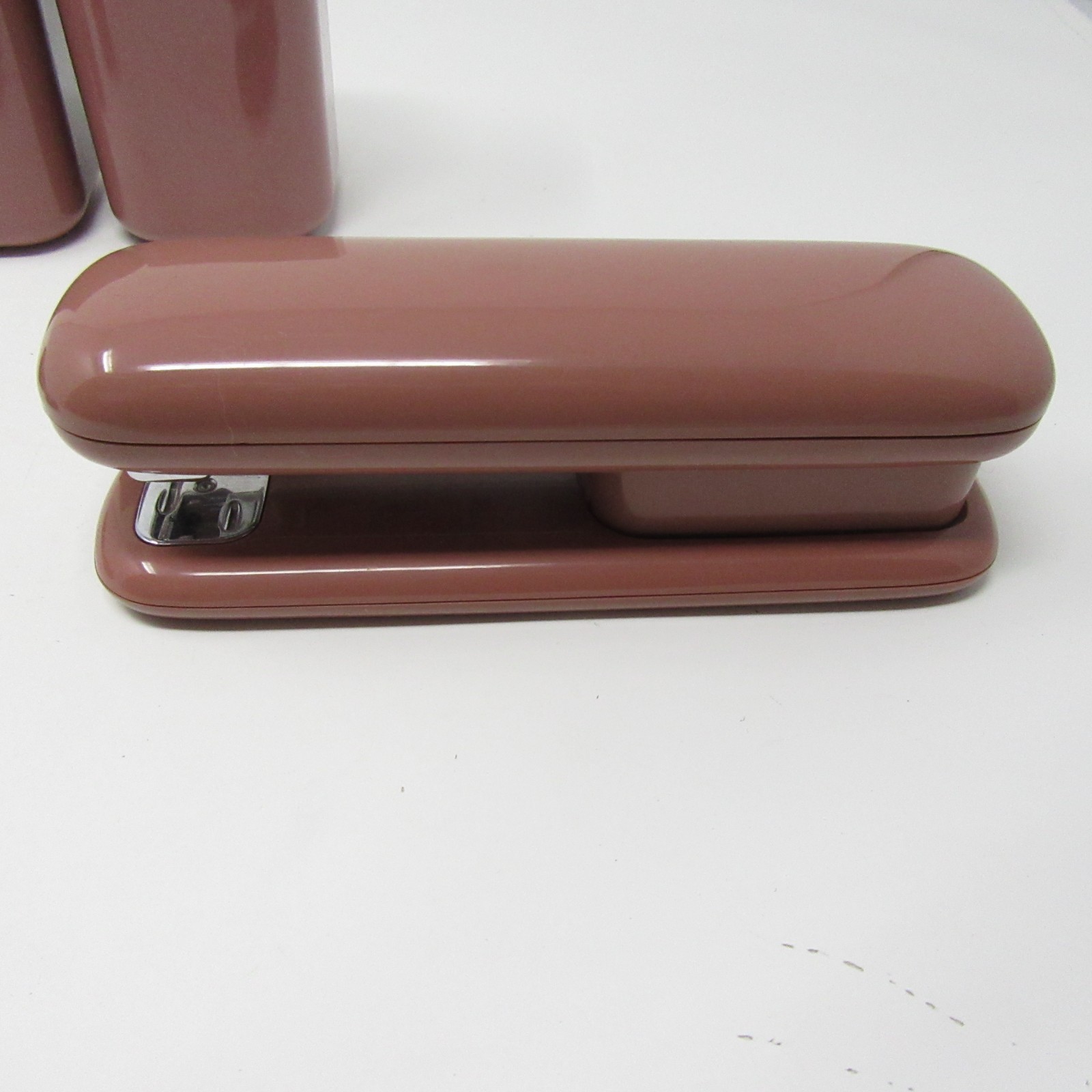 1980s Eldon Pink Mauve Desk Set Stapler Pen Paperclip Holder Retro Office 5pc