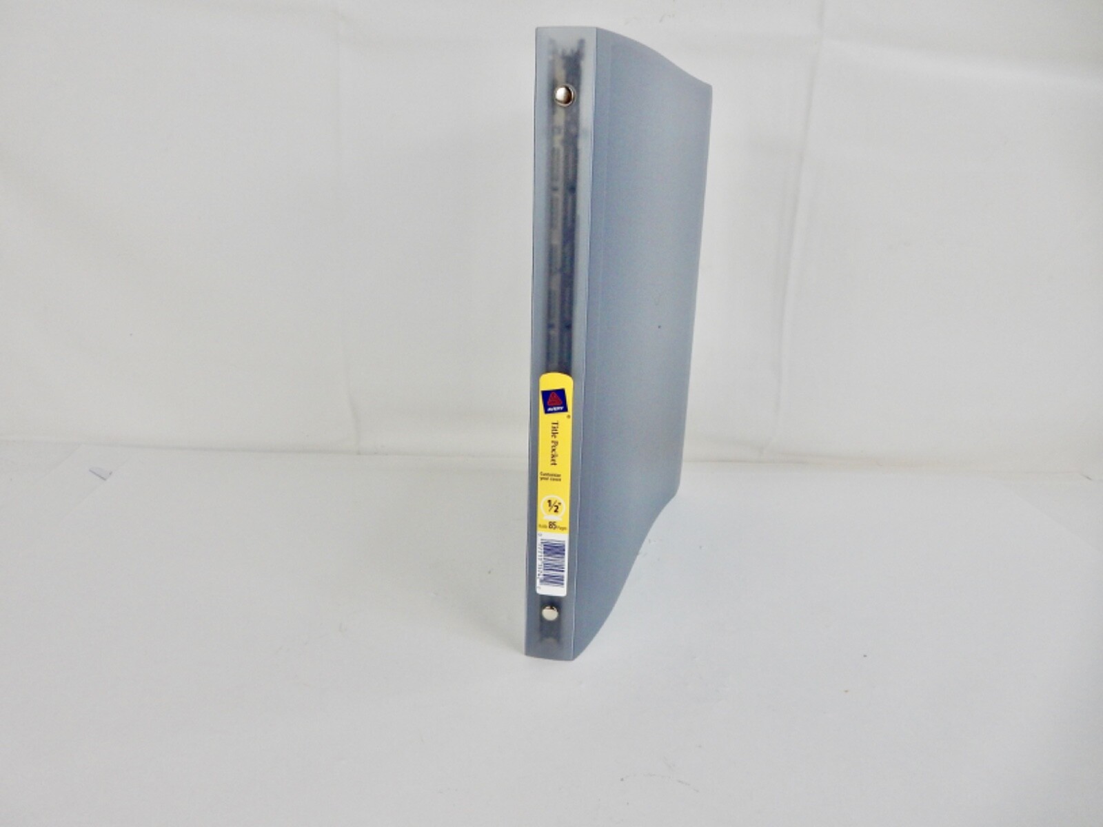 AVERY TITLE POCKET 1/2-INCH *3-RING BINDER* (BUYER GETS 2 BINDERS)