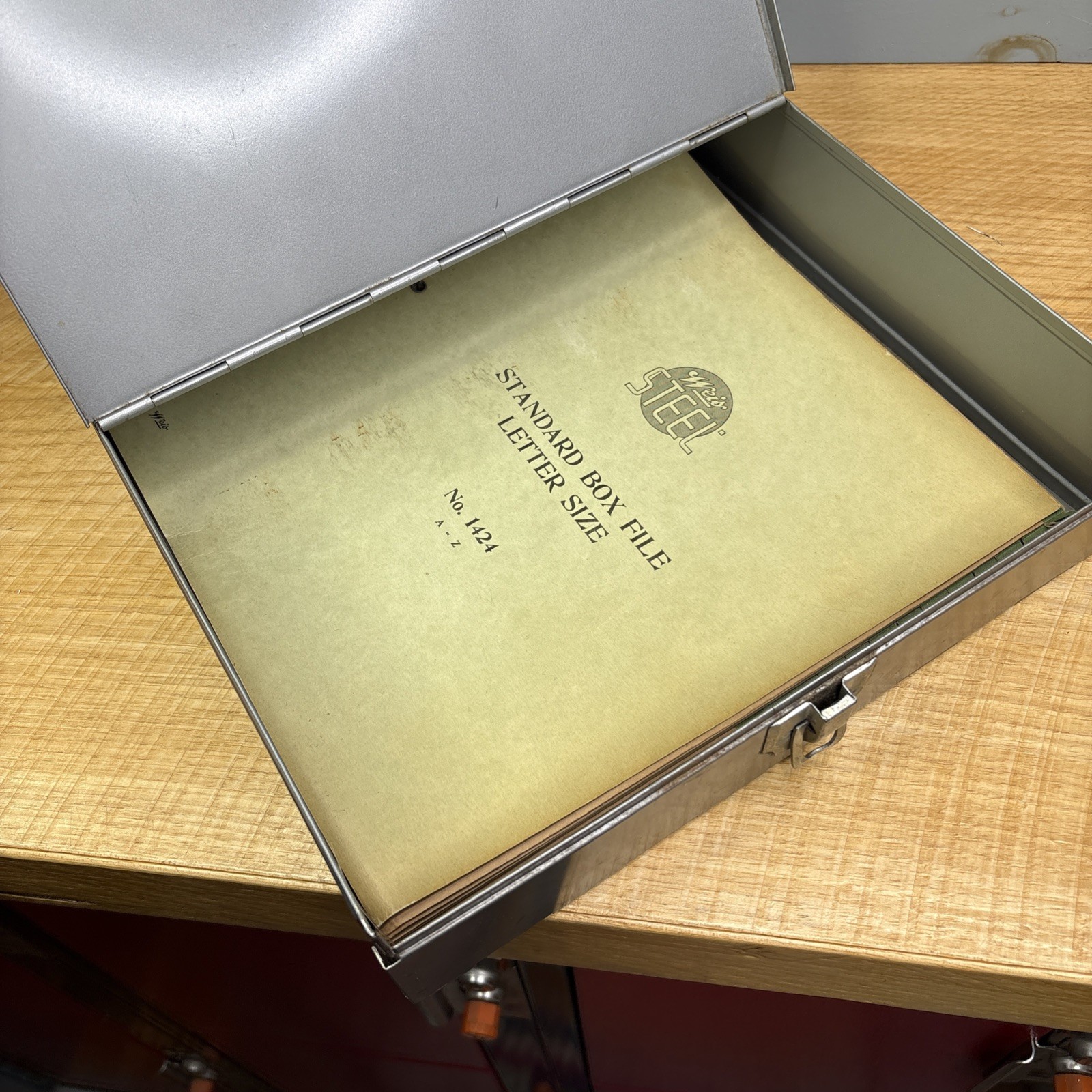 VTG Weis Steel No. 1424 Gray Metal Box File Letter Size Standard Dividers