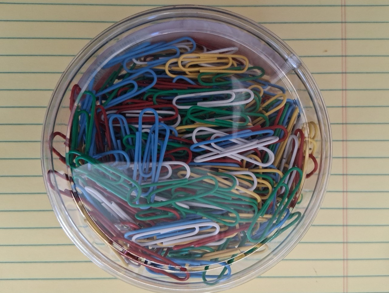 Universal Plastic-Coated Paper Clips, Small (no. 1), Assorted Colors, 1000/ pack