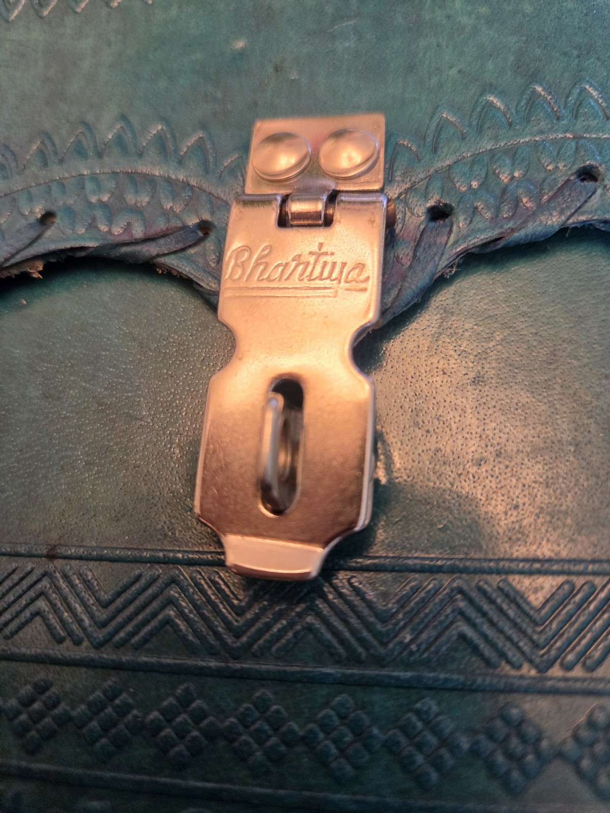 New Vintage Handmade Tooled Leather Journal Diary Notebook Teal w Lock & Key 7×5