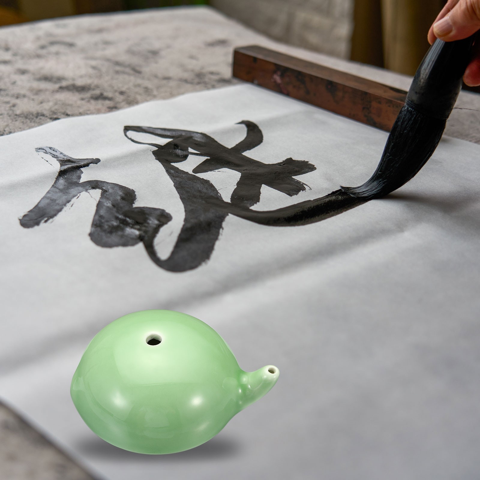 Ink Water Dropper for Chinese Calligraphy, Ceramics Ink Water Container , Green