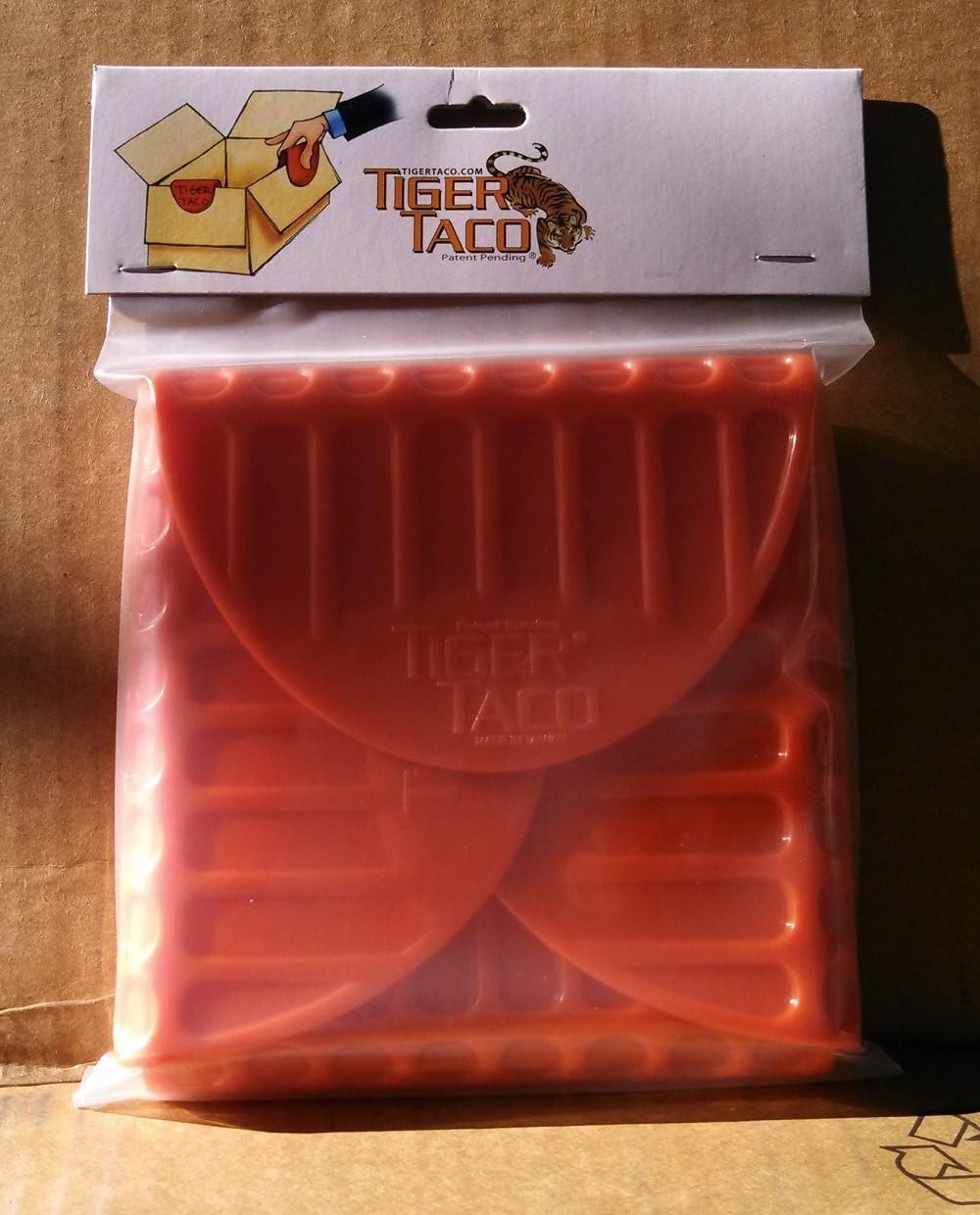 Tiger Taco Box Clips 5″ Long x 0.75″ Wide x 3″ High (13 x 2 x 8 cm), Orange