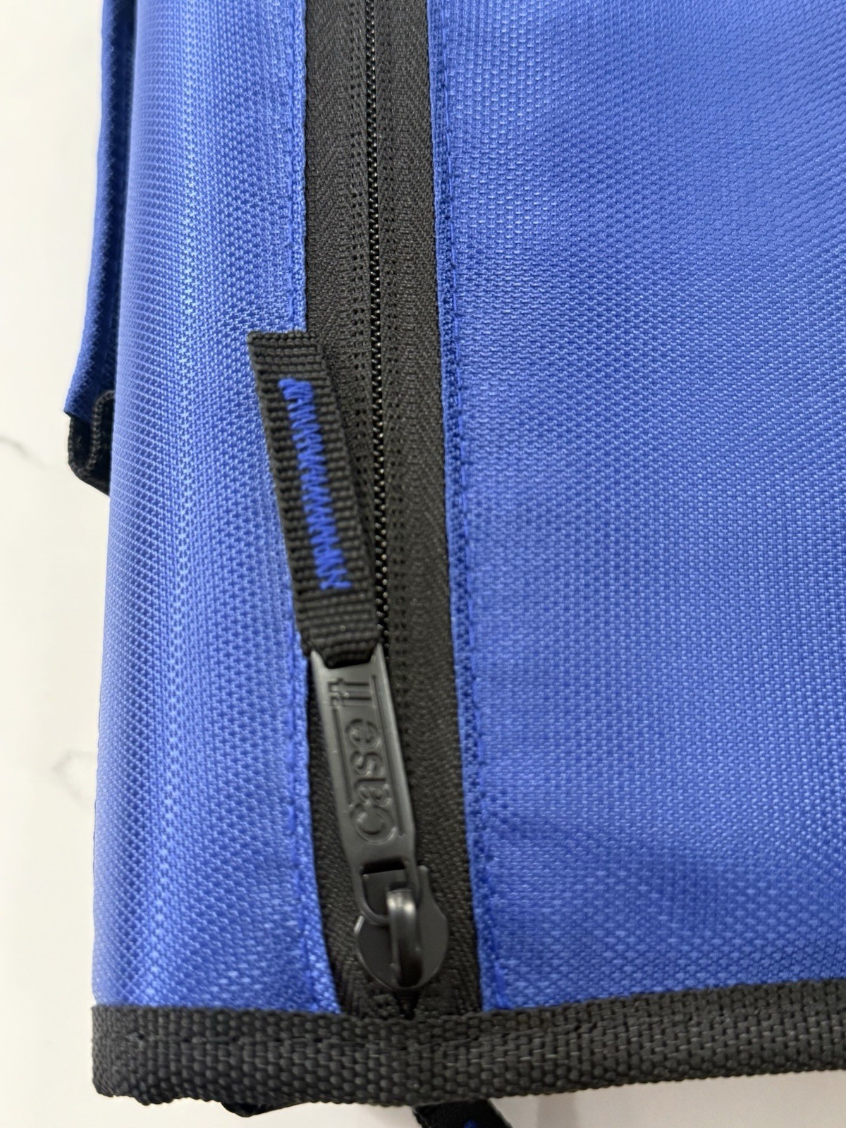NEW Case-it The Classic Zipper Binder, 3 Rings, 2″ Capacity, 13 x 12” NWT