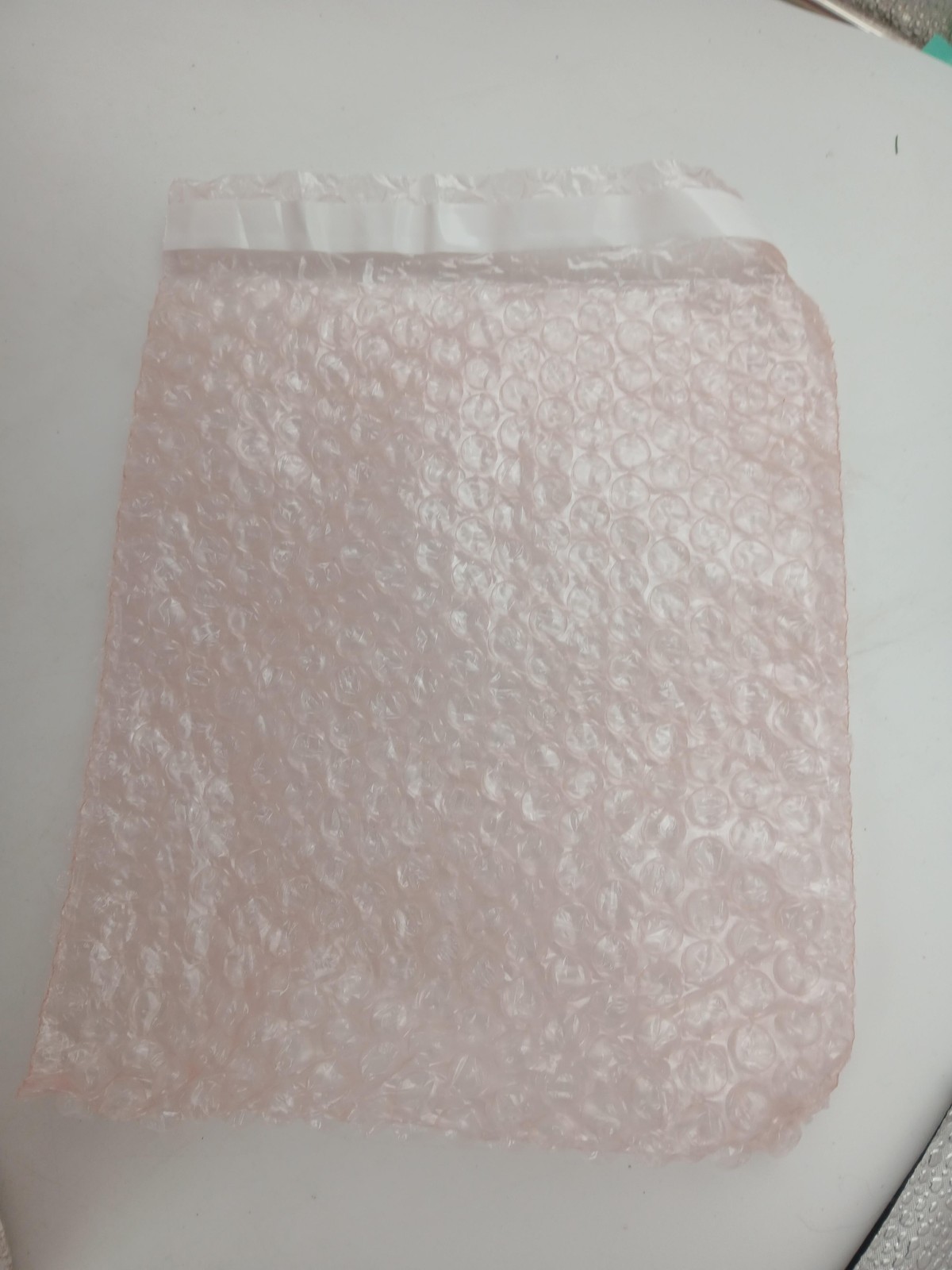 250 Uline Anti-Static Bubble Bags Self-Seal 7 x 8.5 Inch Pink S-2870 ESD Peel